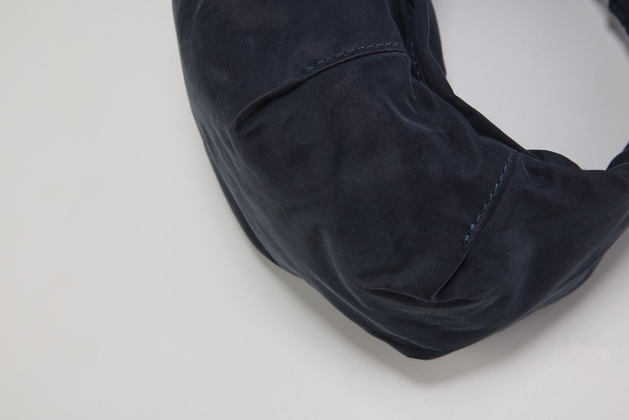 SS26 - 8PM BLUE MINI MOON BAG