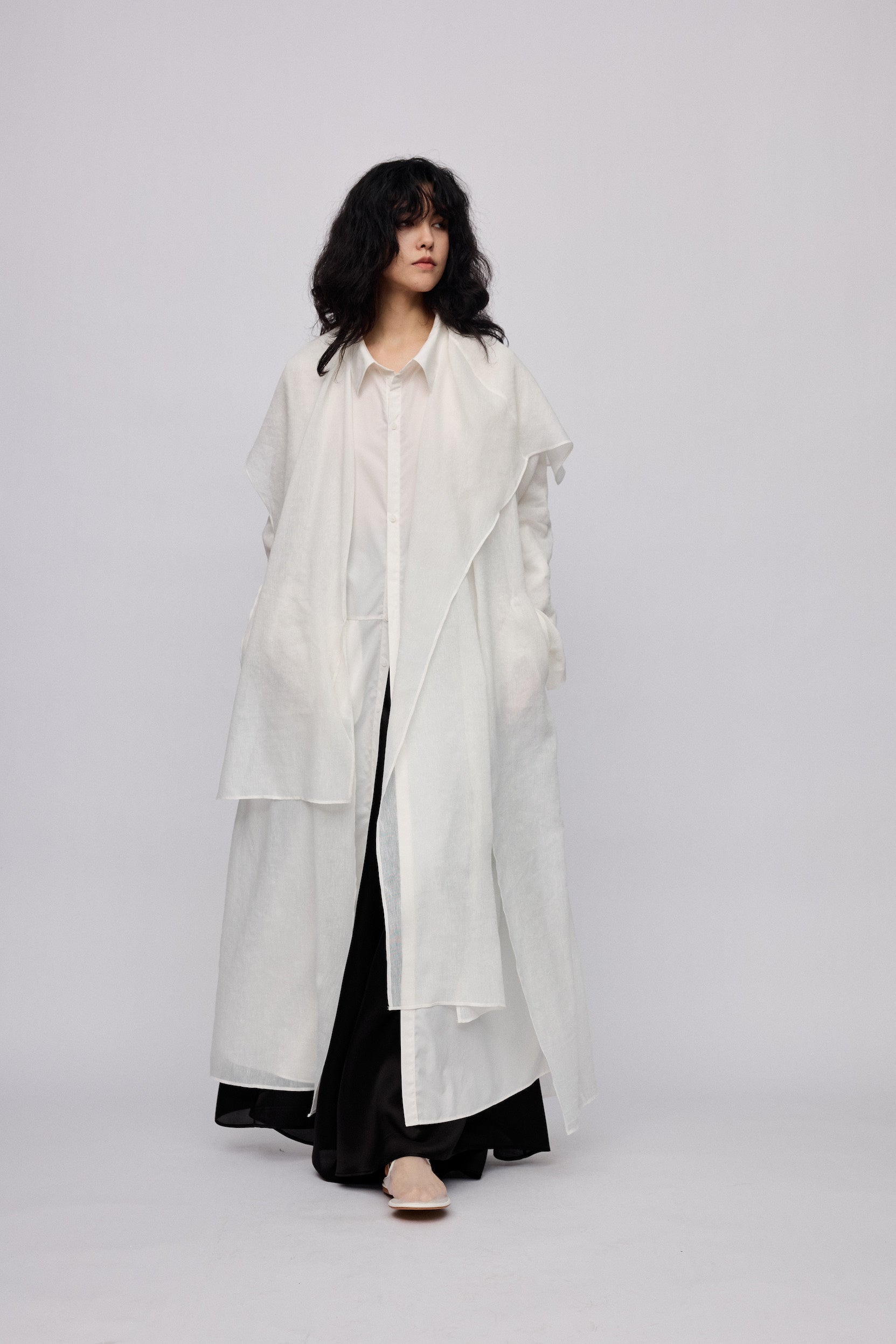 PRE SS25 - CERAMIC WHITE COPPERI TRENCH COAT