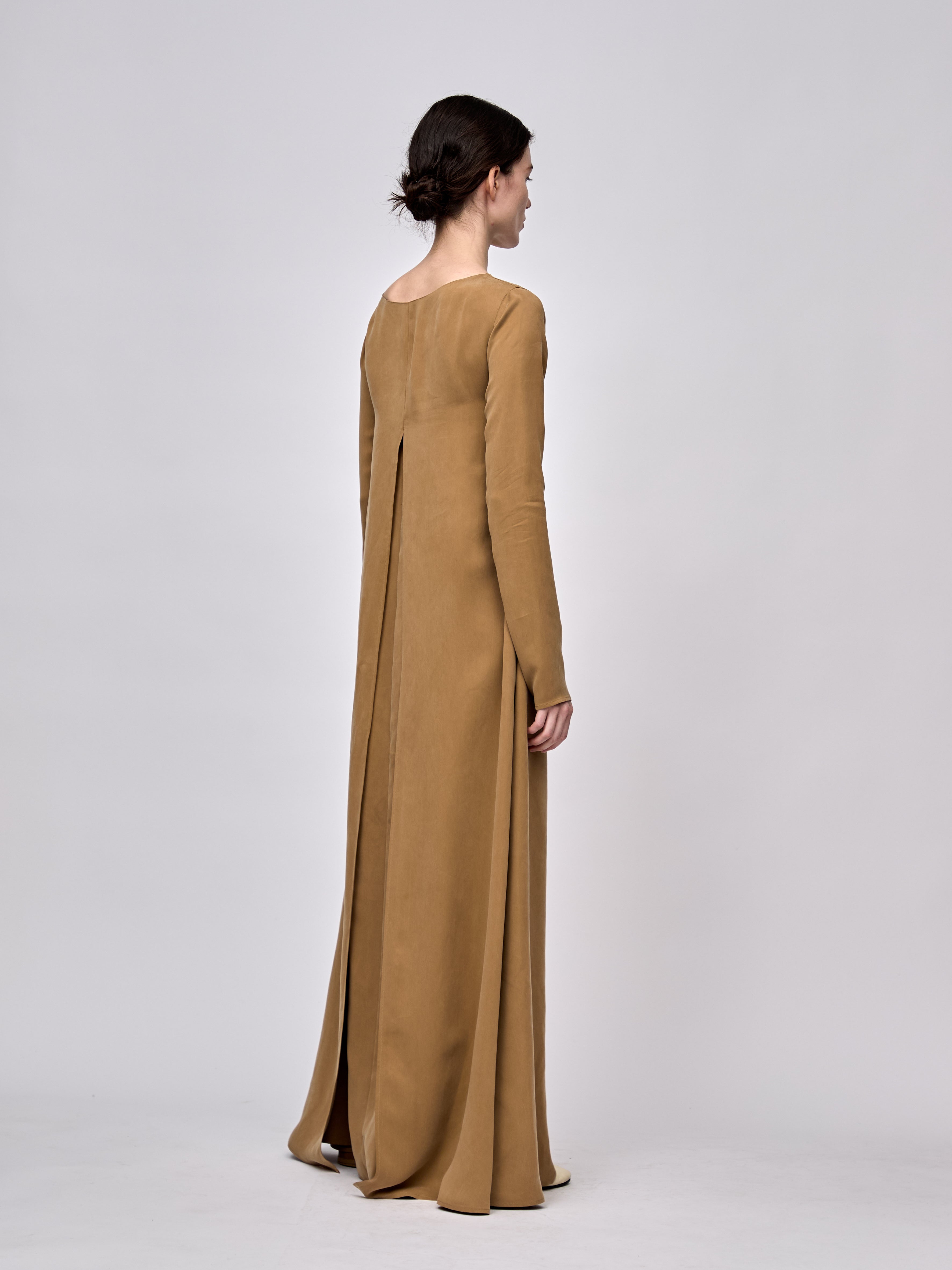 AW24 - CAMEL WITU DRESS