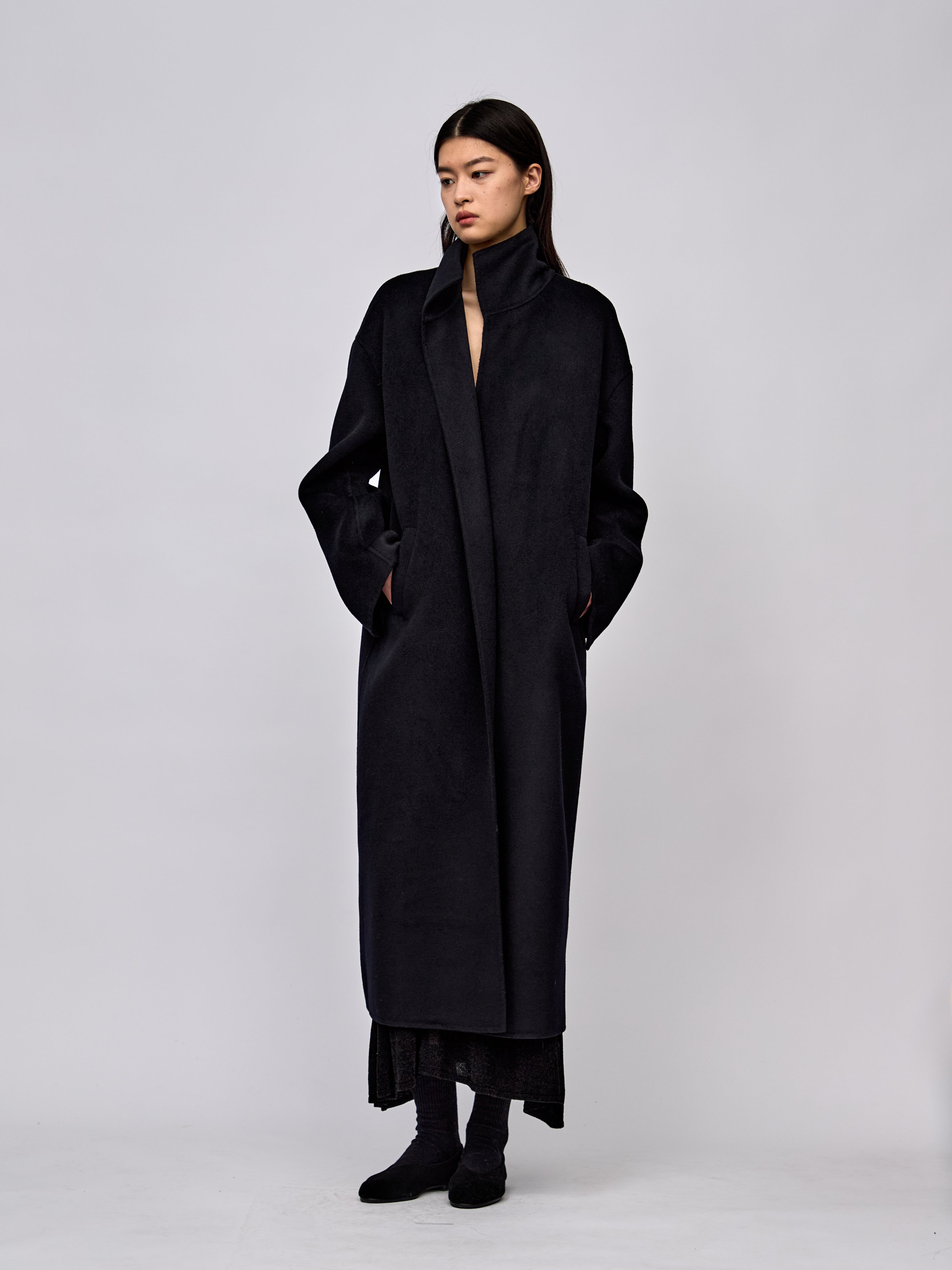 AW24 - NAVY PENRHYN COAT