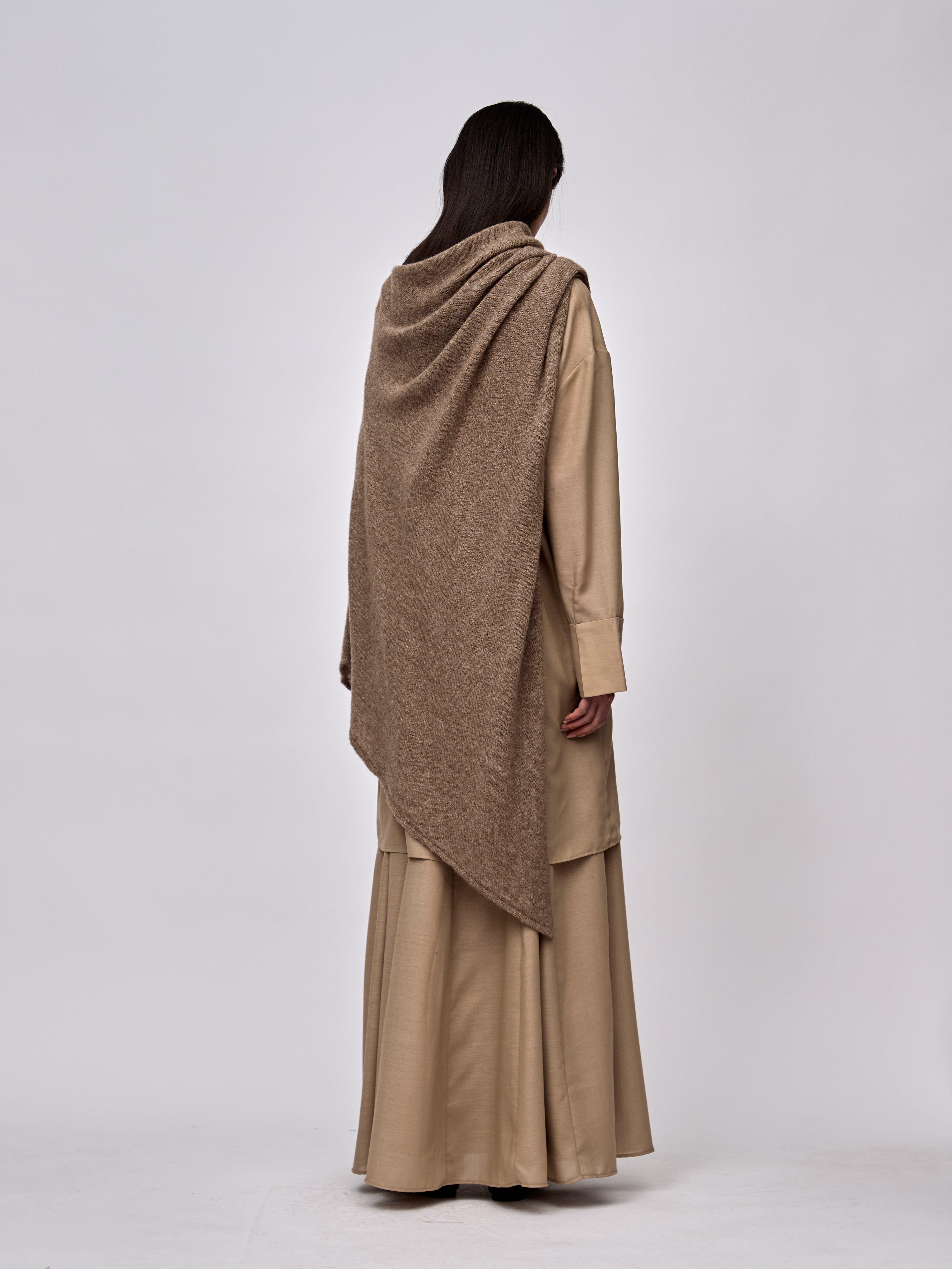 AW24 - BROWN KNIT DRIP CAPE