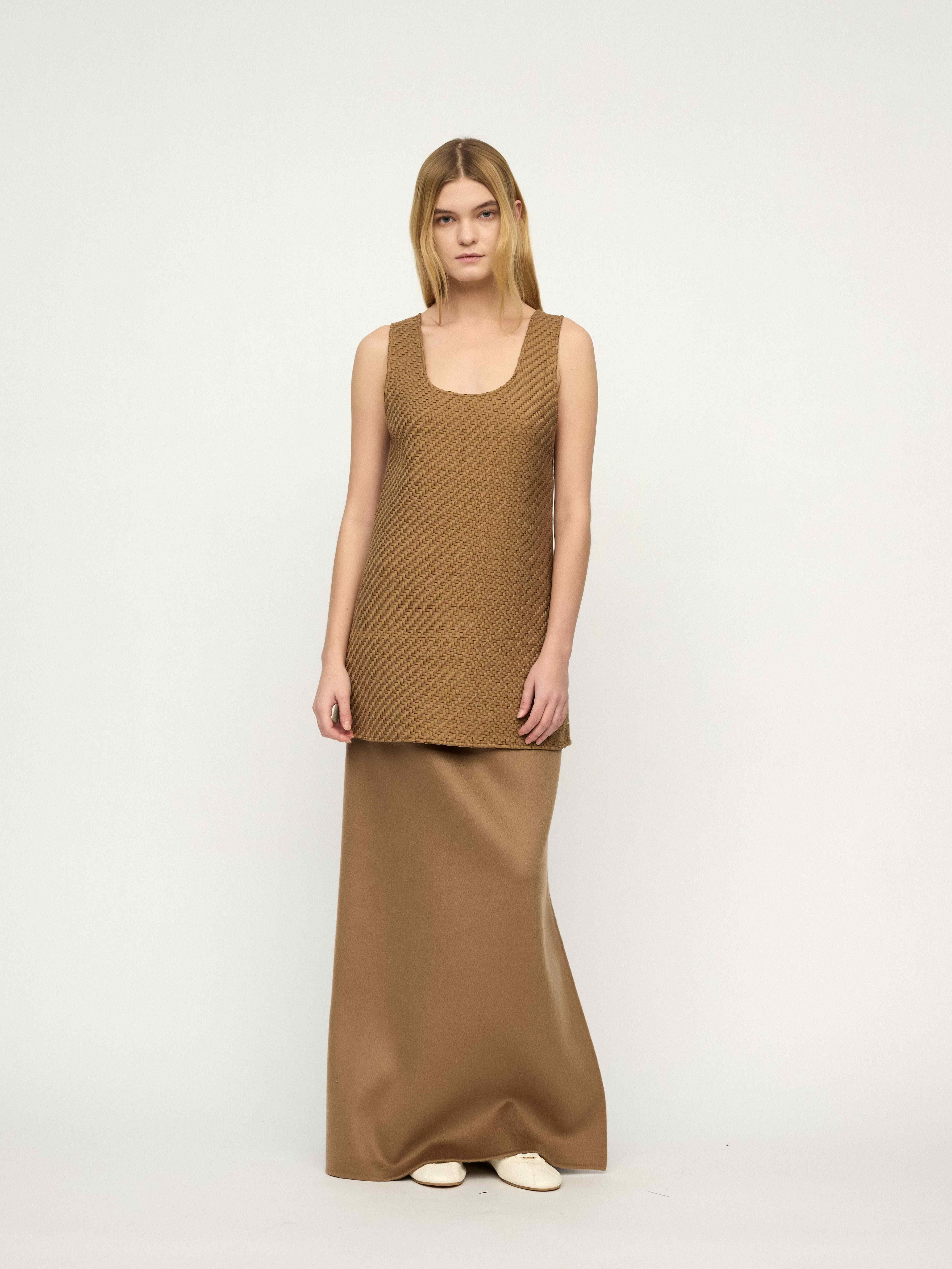 PREAW25 - GLODEN TILE TANK TOP