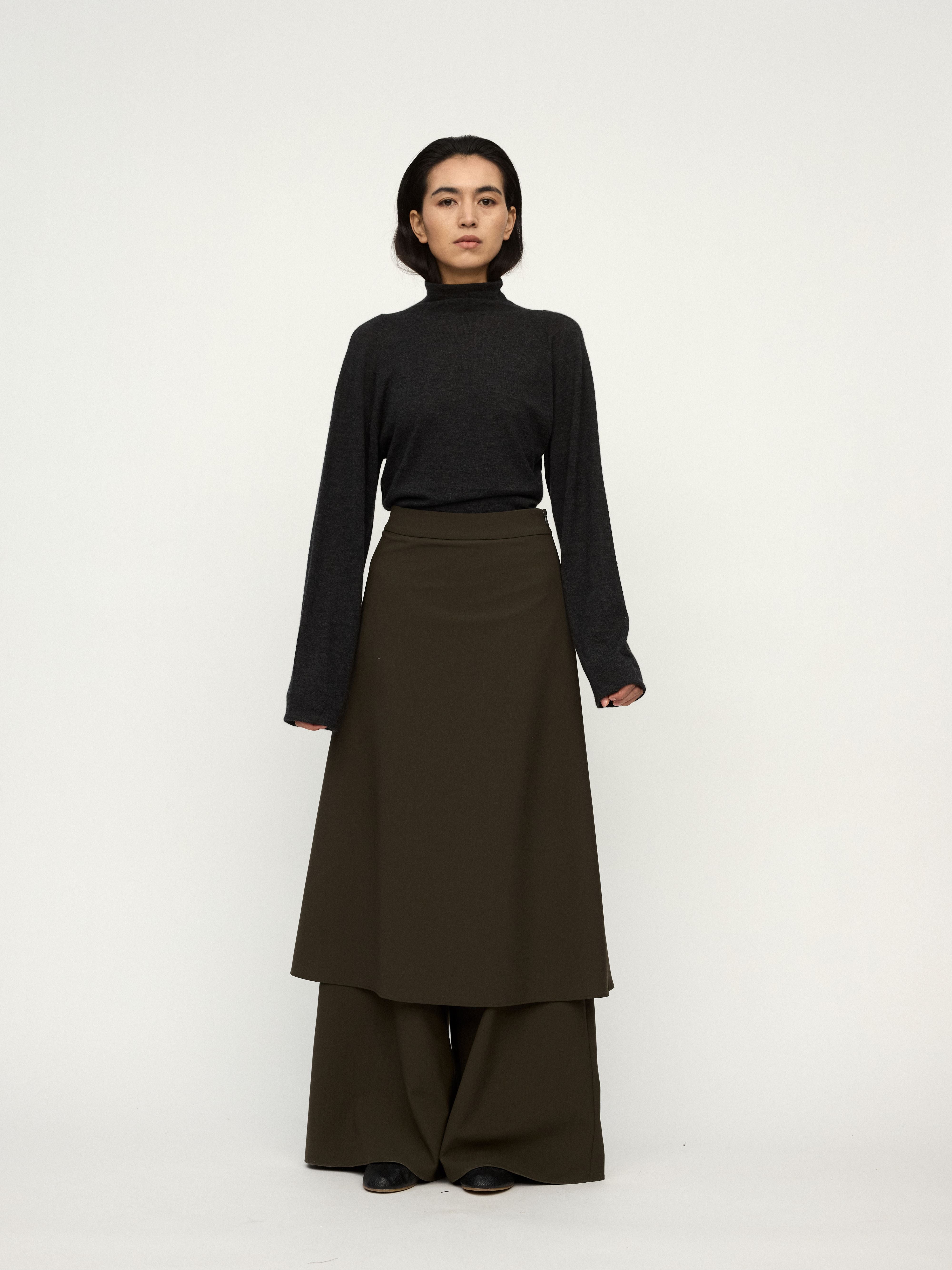 PREAW25 - CYPRESS SKIRT PANTS