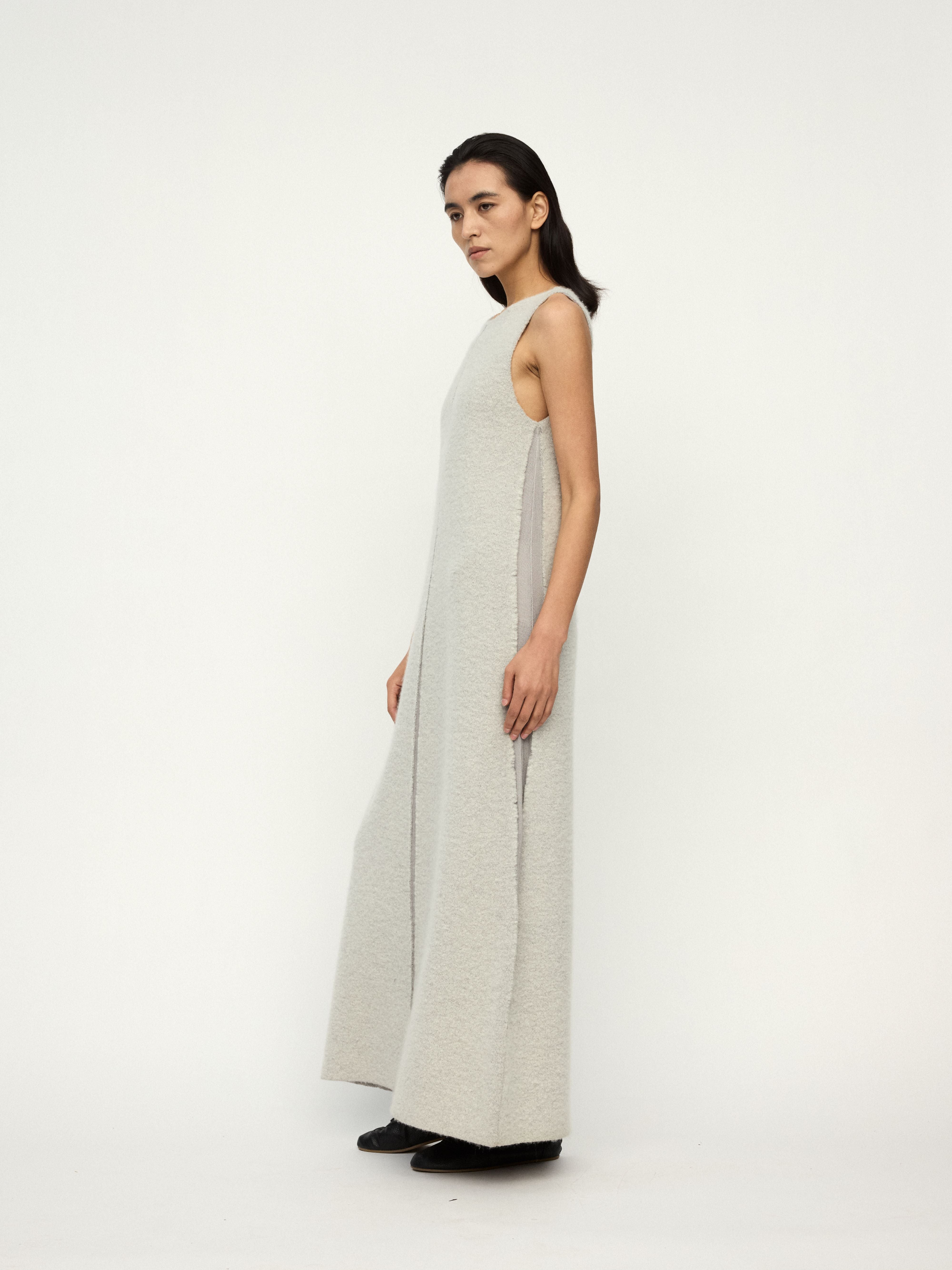 PREAW25 - FOG LINE DRESS