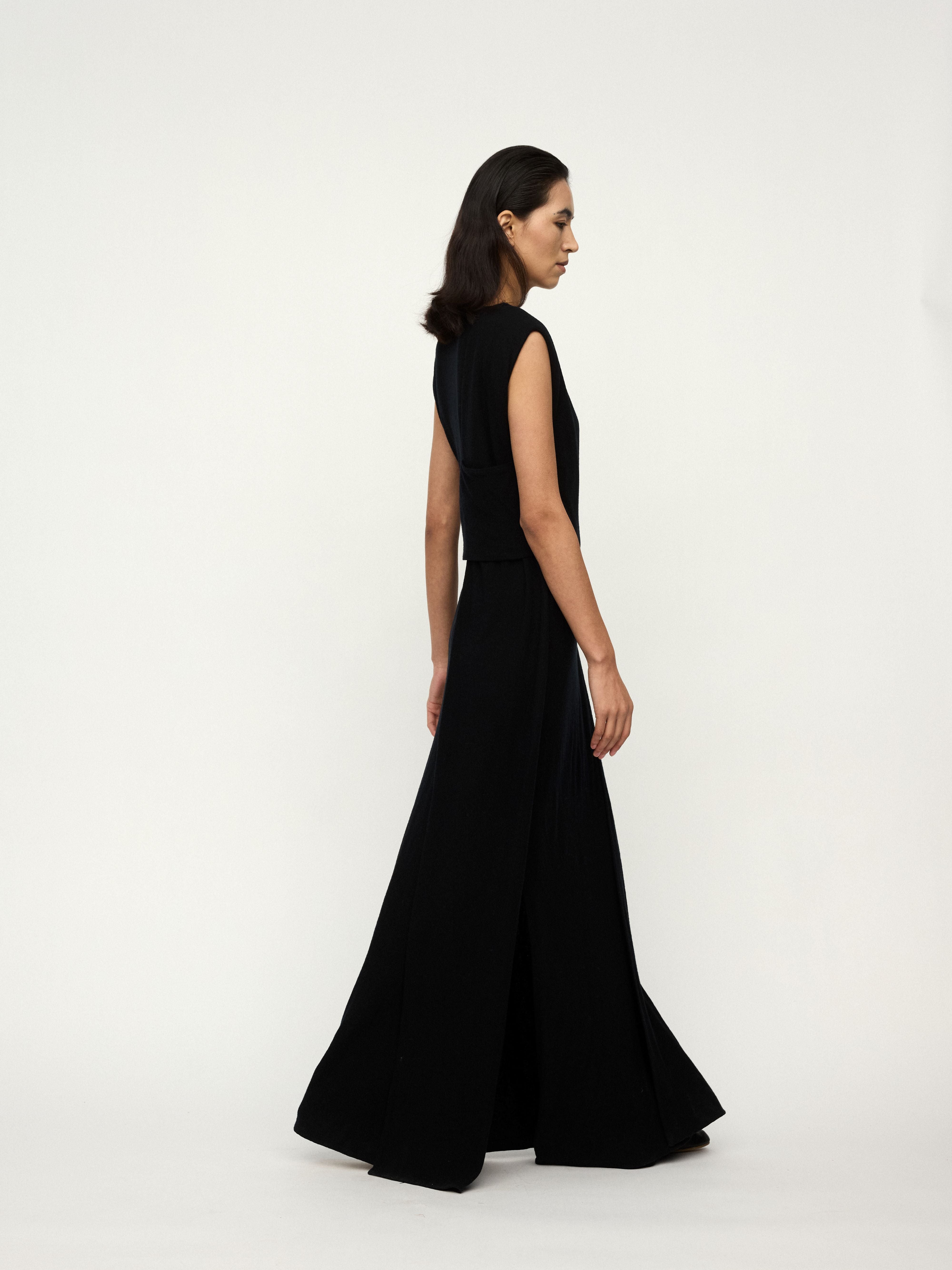 PREAW25 - JET BLACK ILHA DRESS