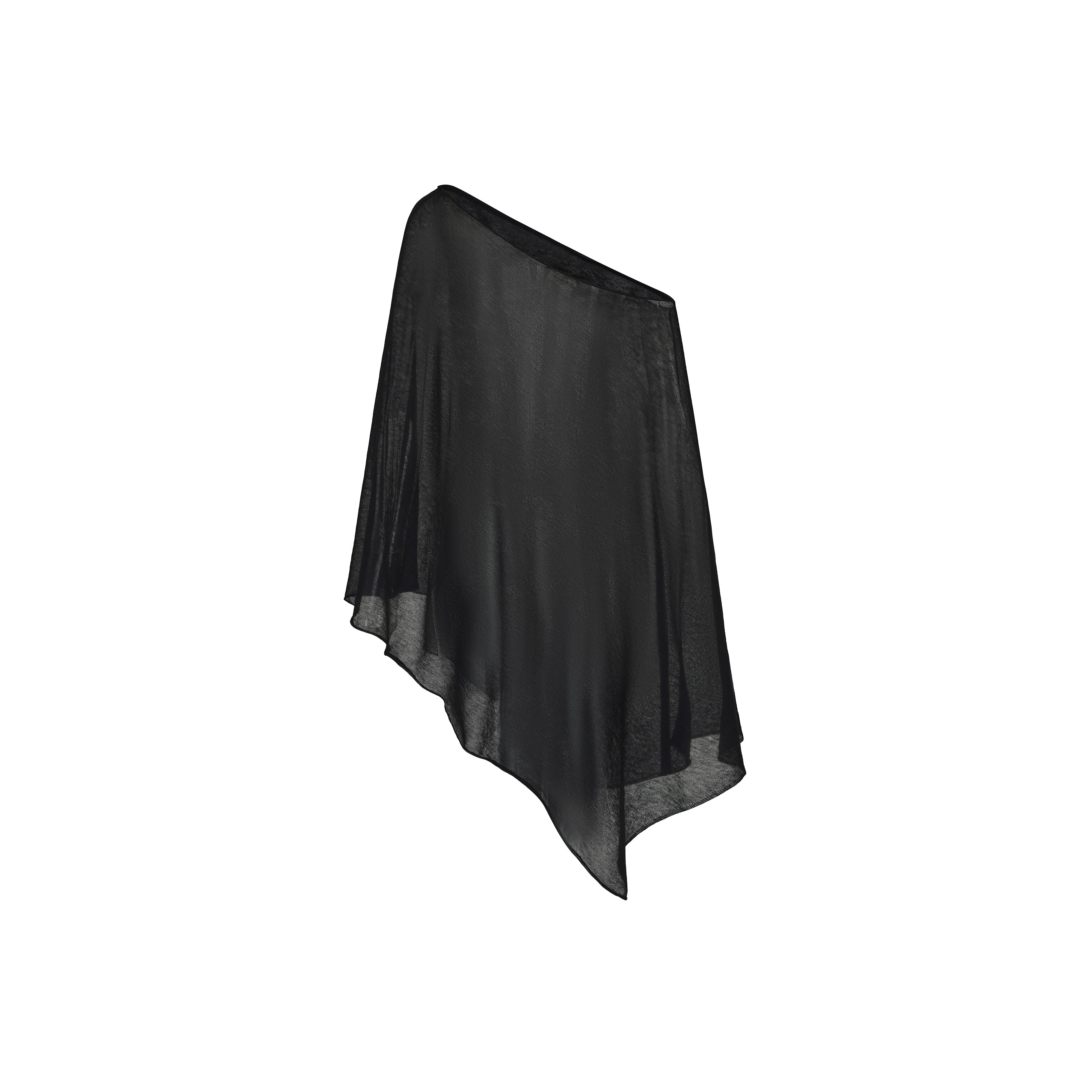 PREAW25 - BLACK DRIP CAPE