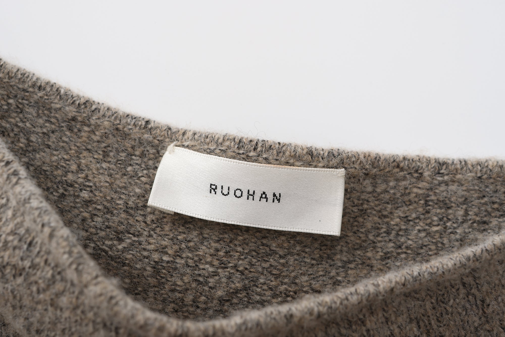 AW24 - CONCRETE KNIT TIOMAN TOP