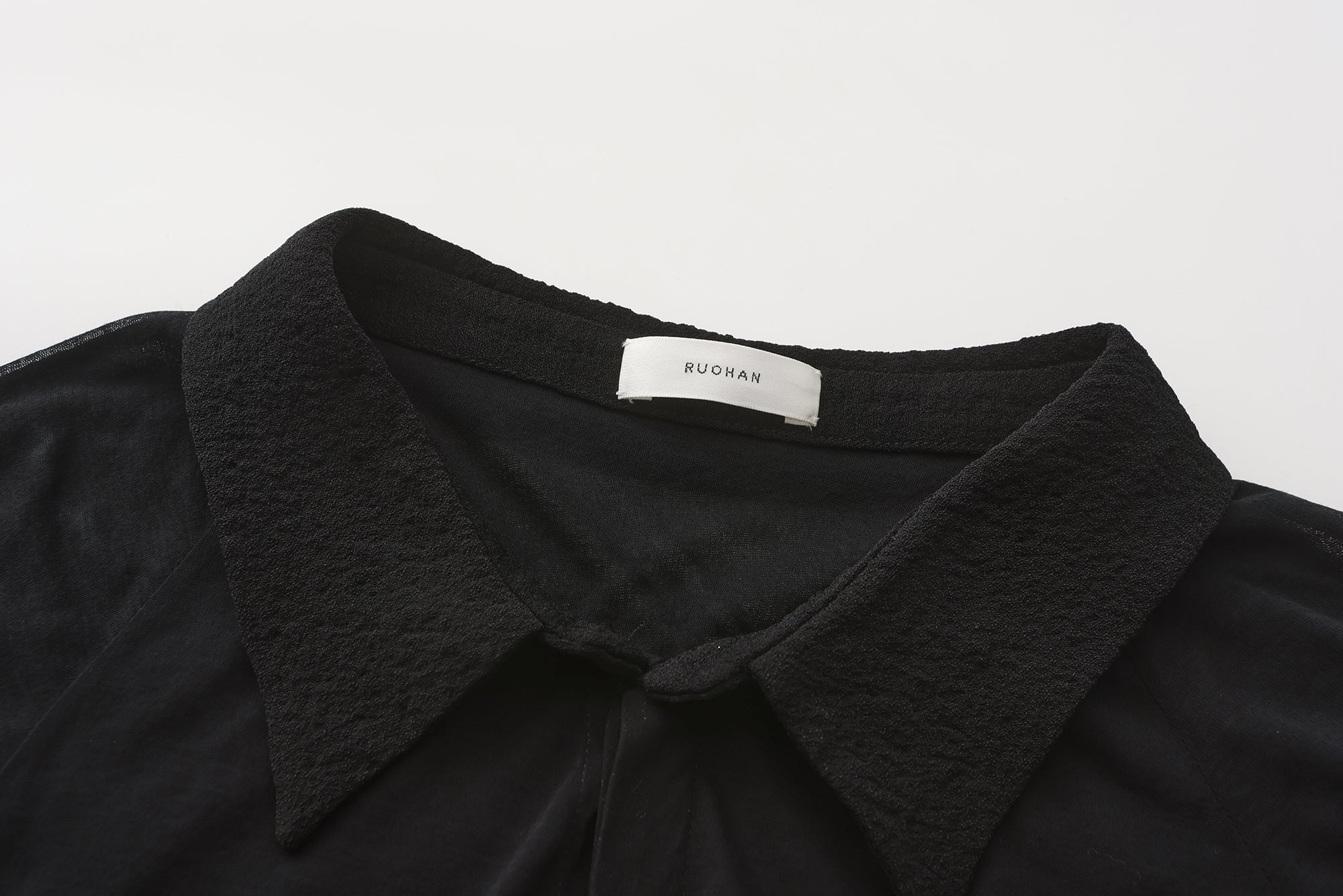 AW24 - BLACK ALMUS SHIRT