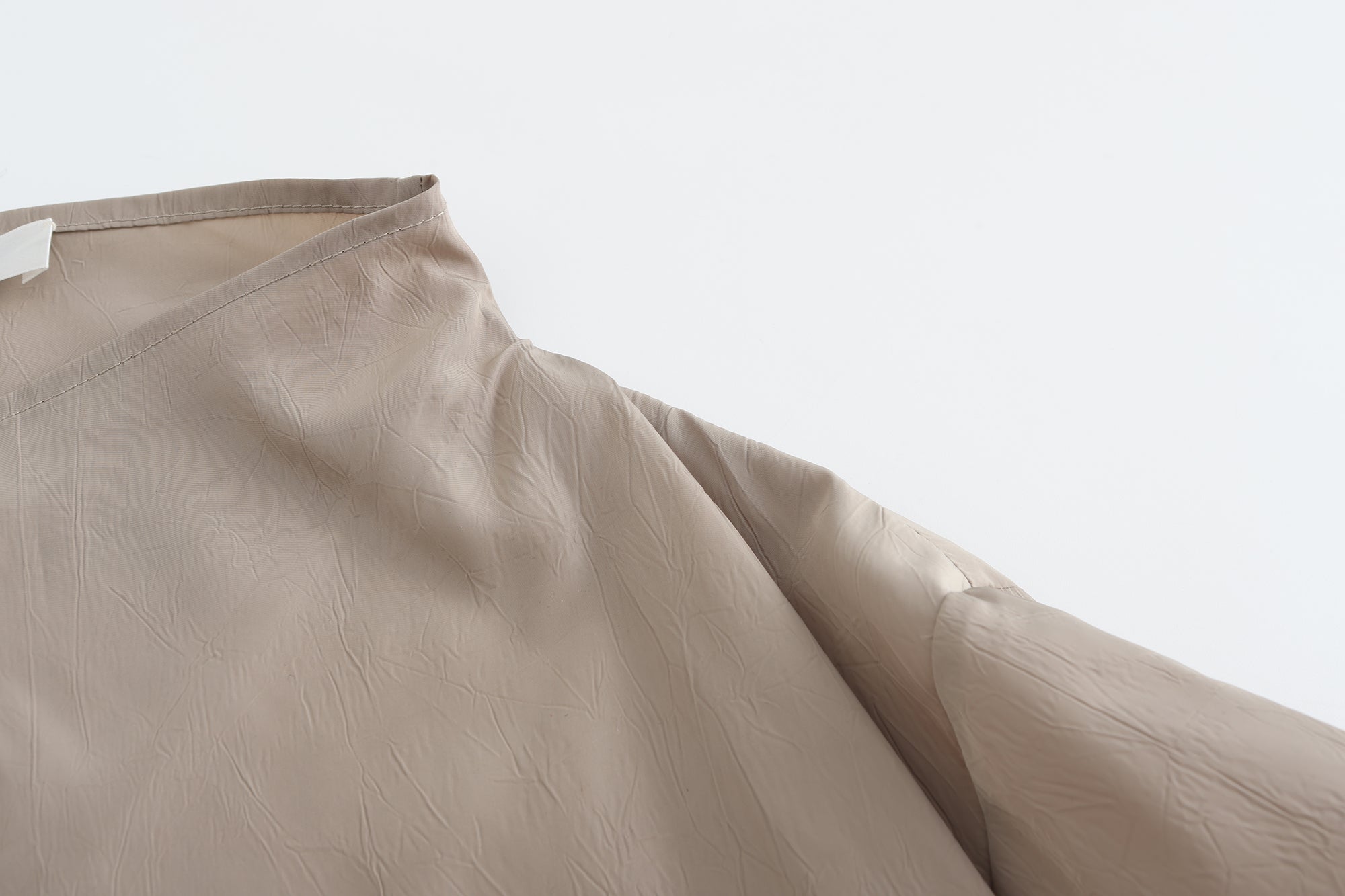 SS24 - SAND LINEAR TRENCH COAT