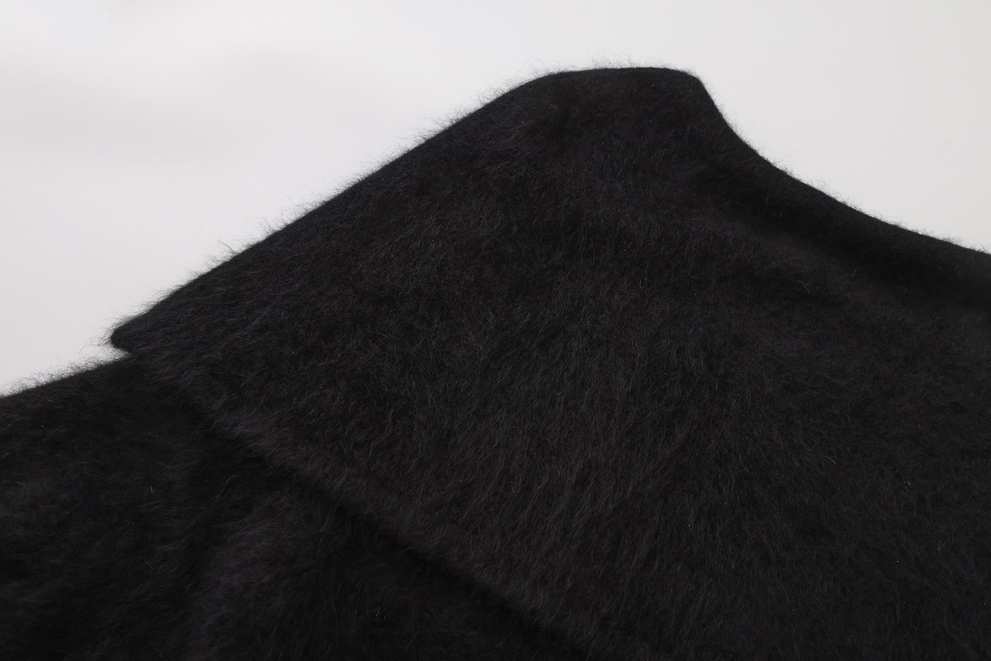 AW25 - BLACK LIMA TOP