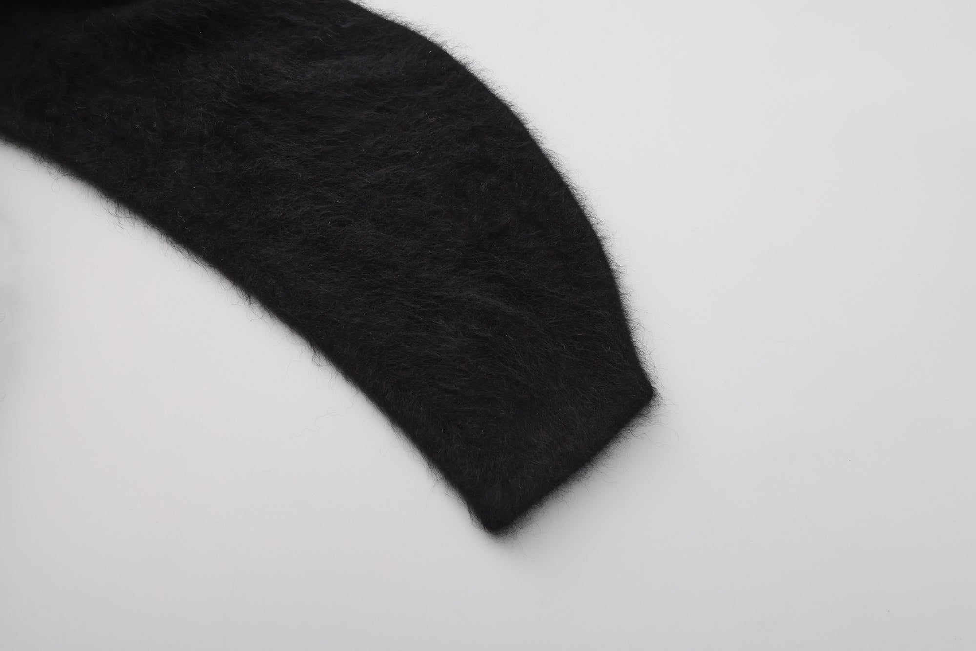 AW25 - BLACK LIMA TOP