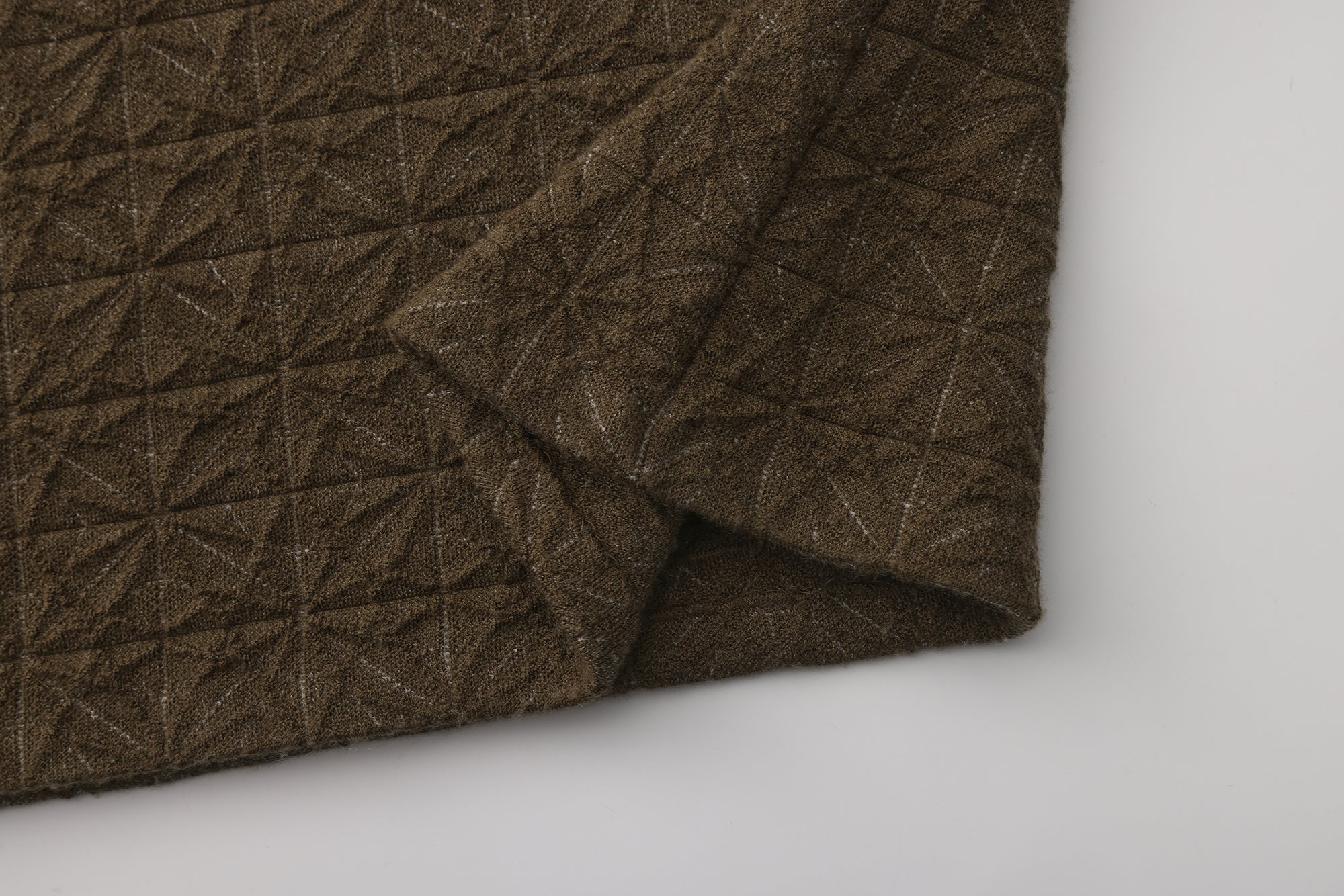 AW25 - CAMOUFLAGE NEVE TOP