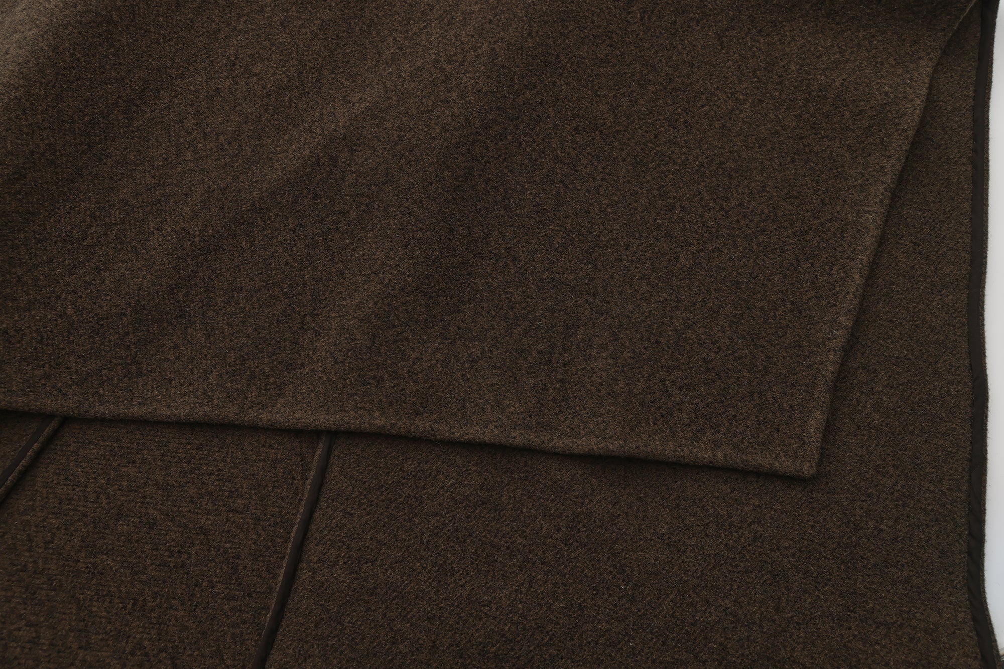 AW25 - OAK MAUKE CAPE