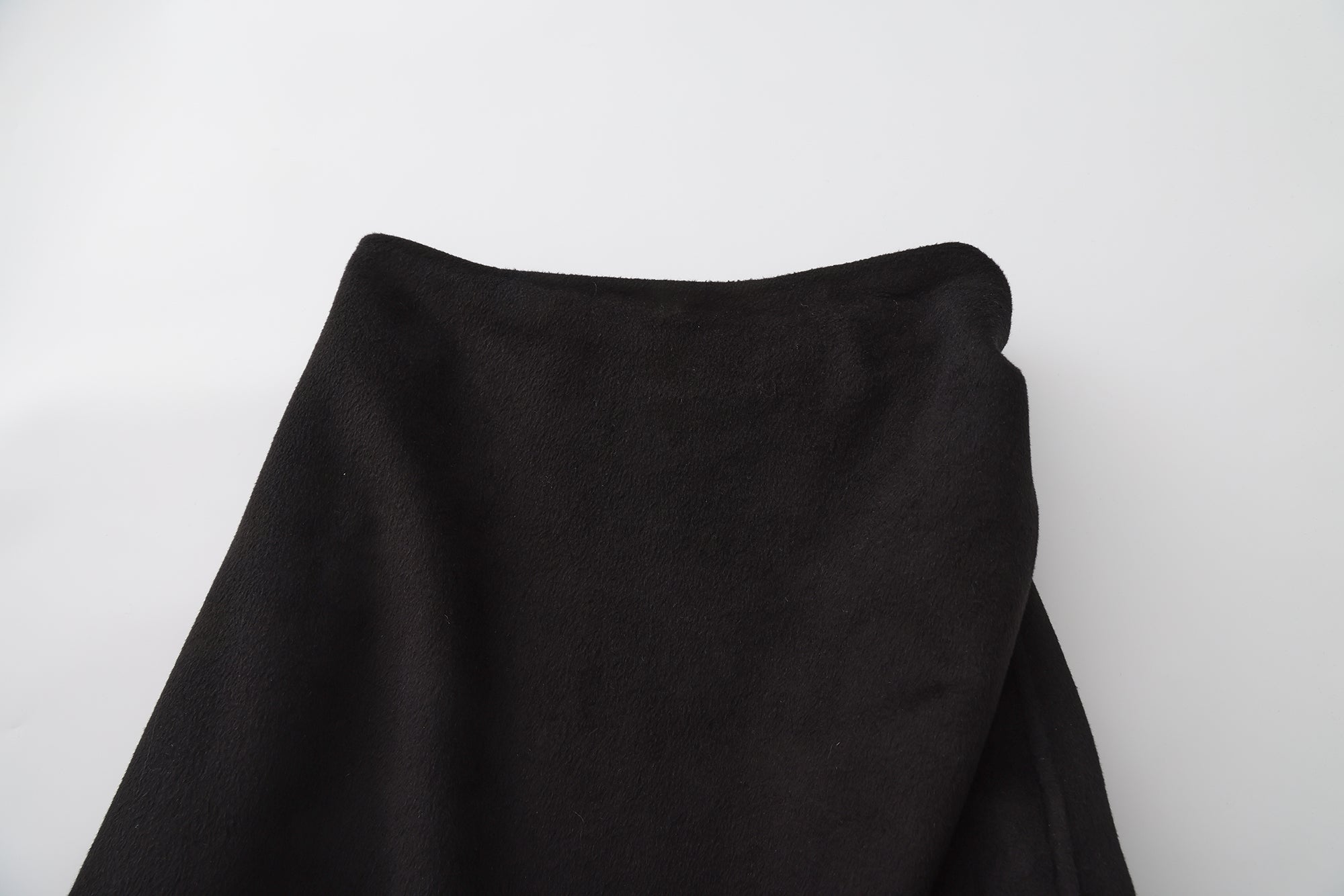 AW25 - JET BLACK TARA SKIRT