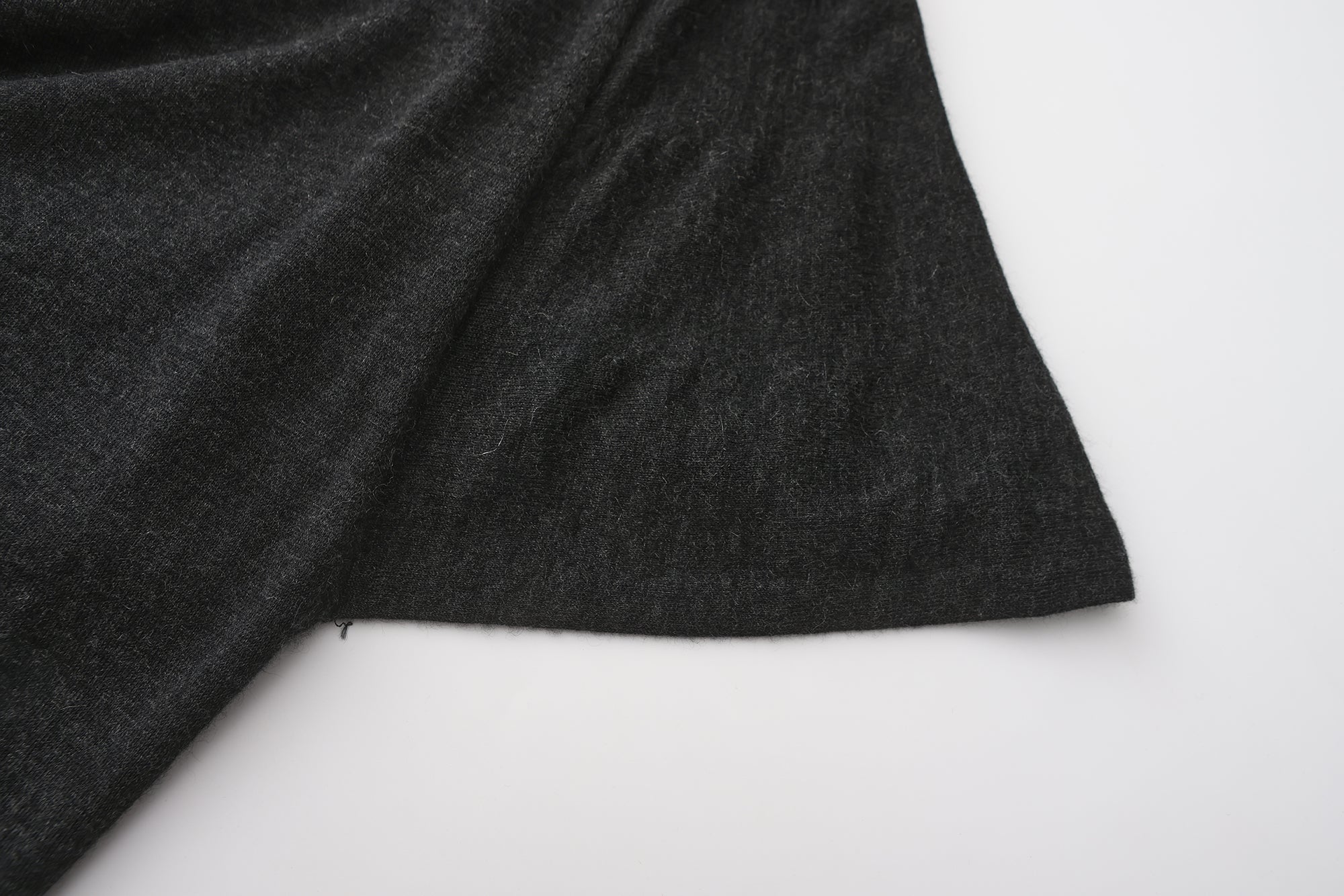 PREAW25 - DARK GREY CAPE TOP