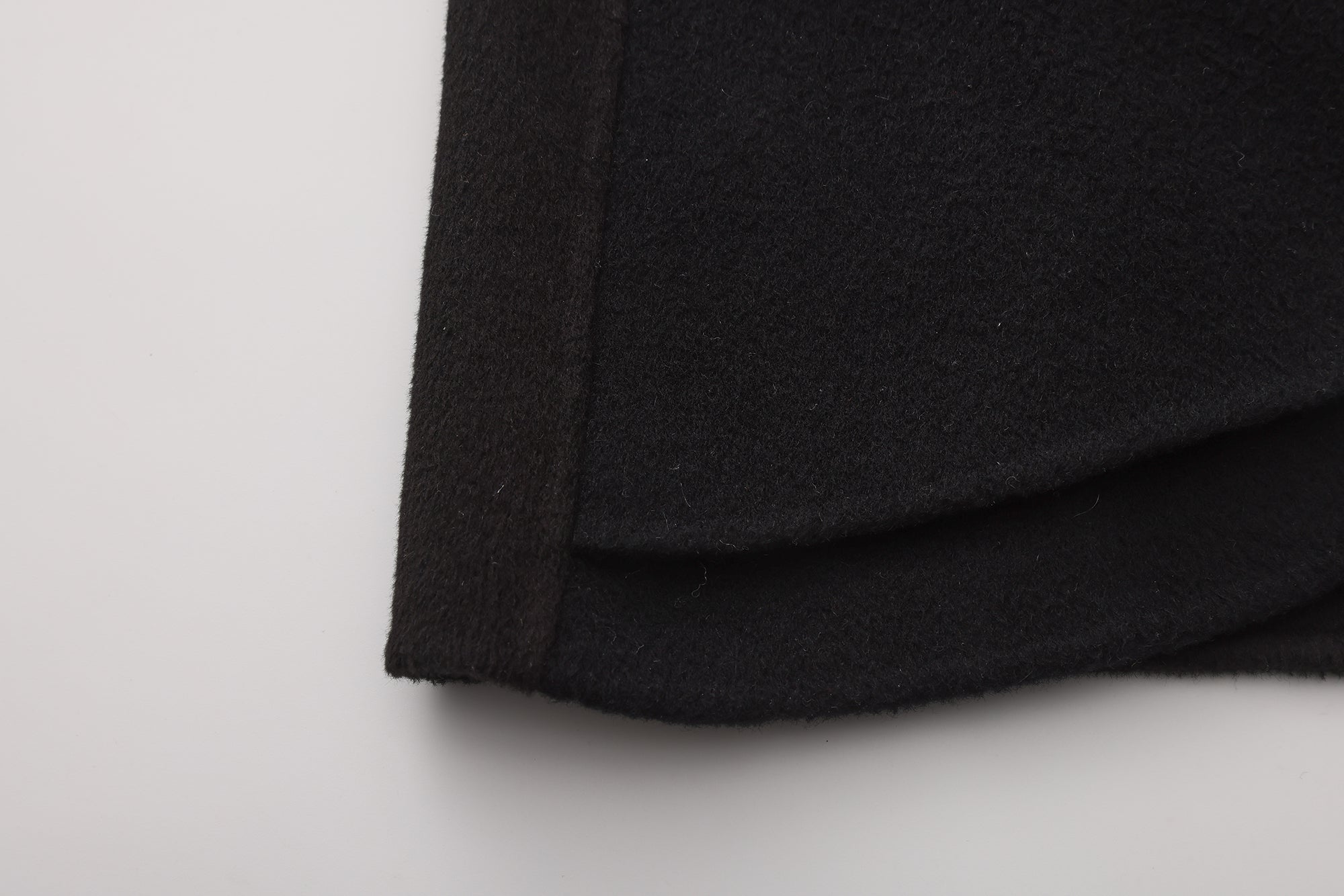 AW25 - JET BLACK MIRA COAT