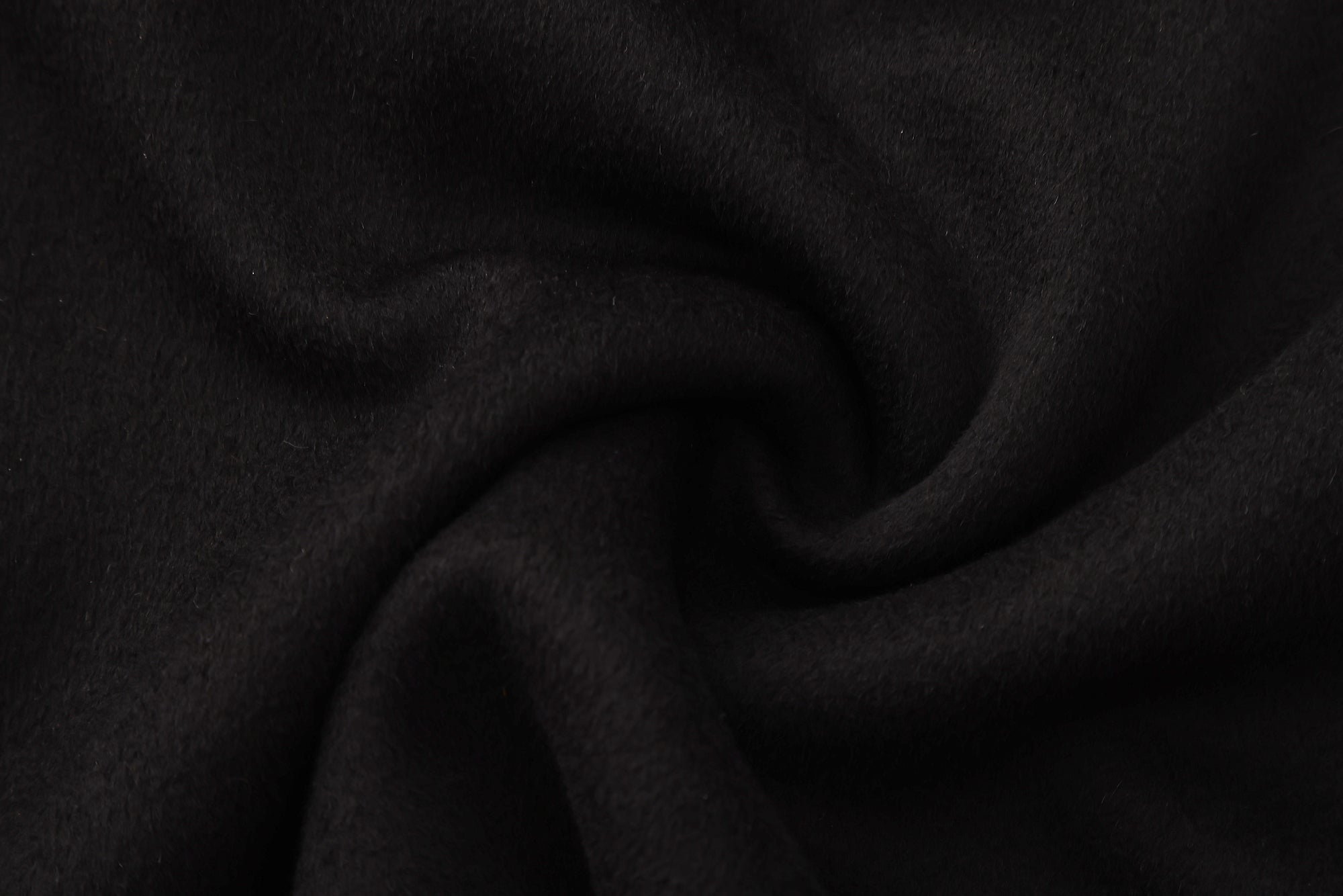 AW25 - JET BLACK MIRA COAT