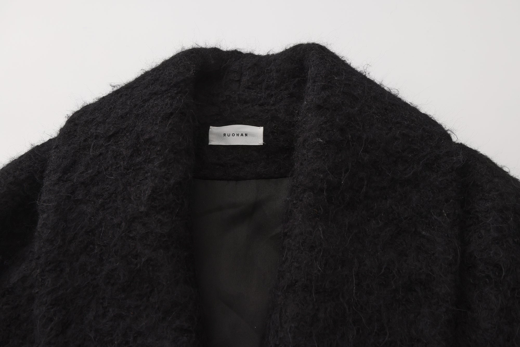 AW25 - EBONY BLACK MERGUI COAT