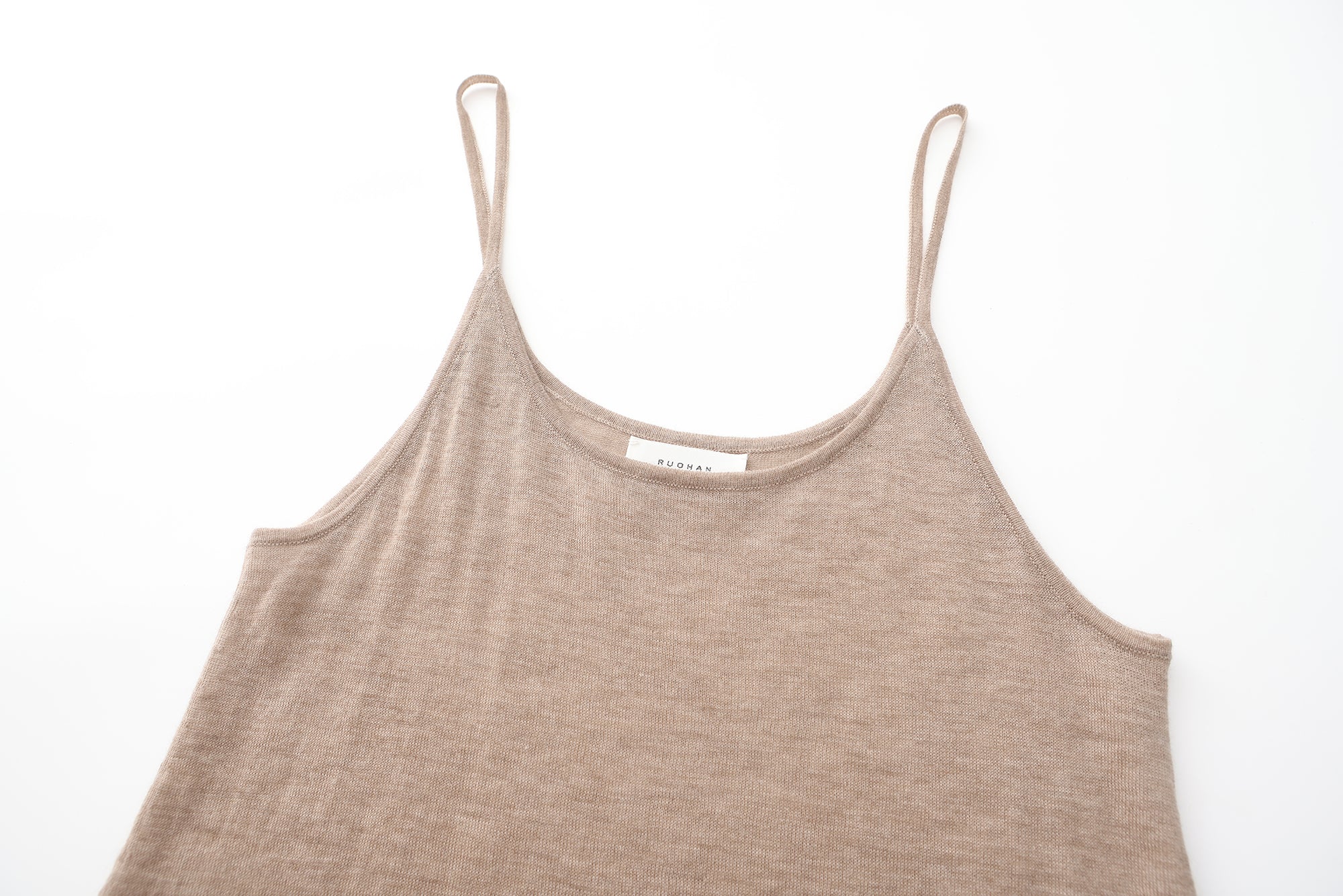 PREAW25 - BEIGE KEA SLIP