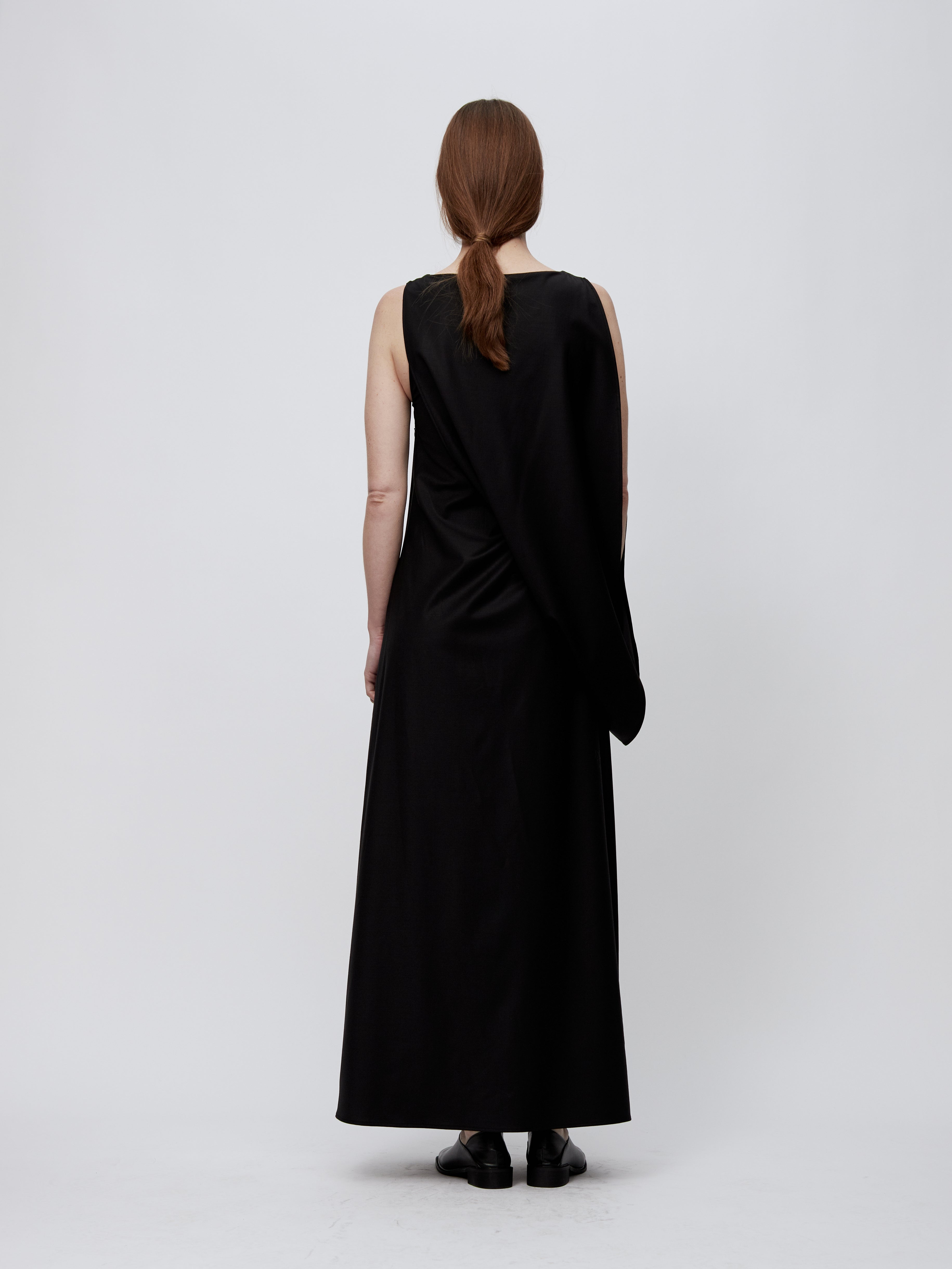 PREAW24 - JET BLACK BOA DRESS