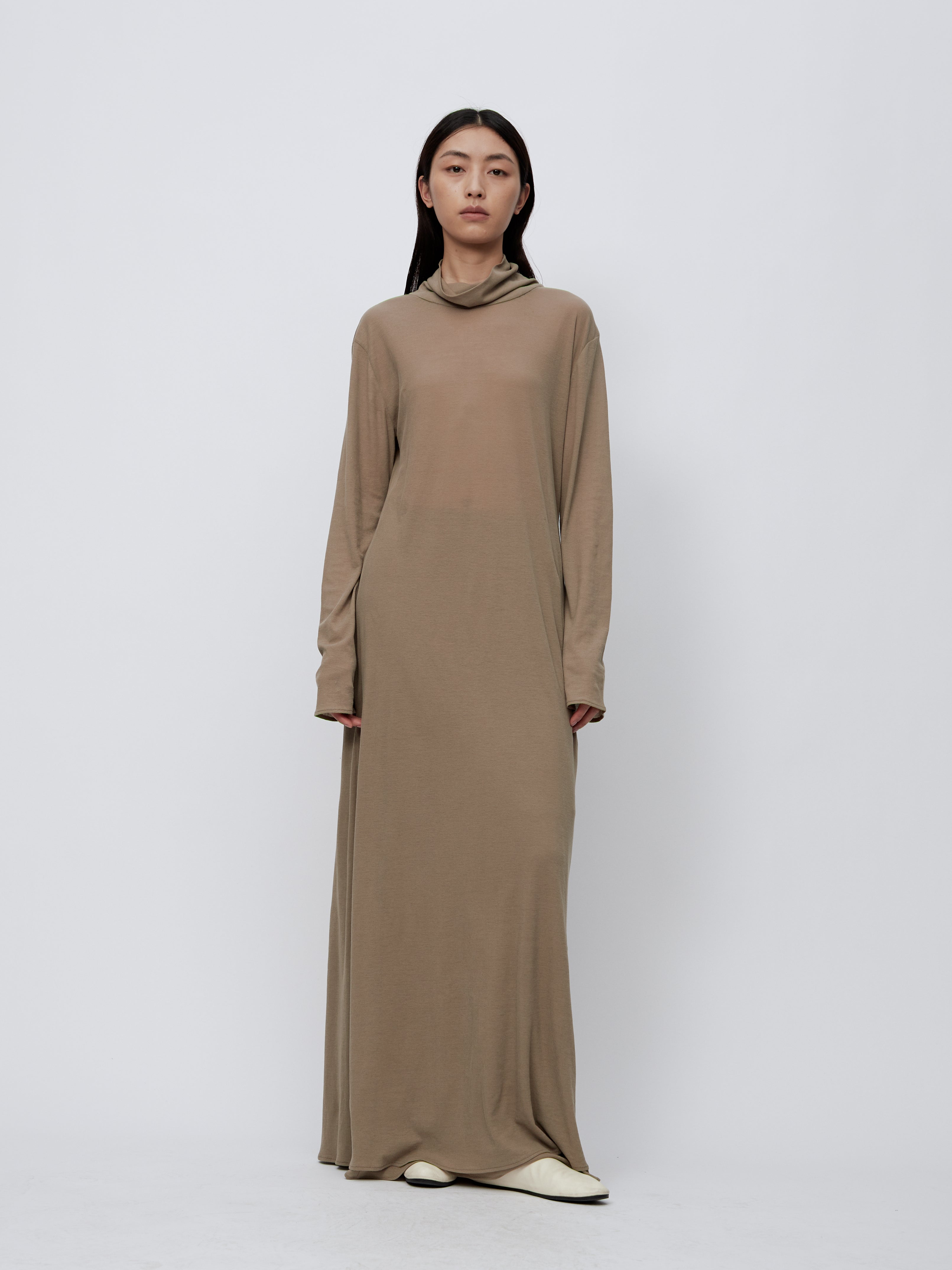 PREAW24 - SAND TURTLE NECK