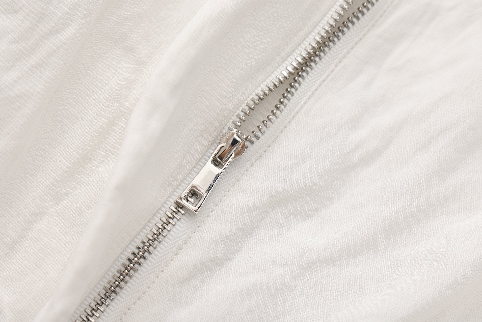 PRESS26 - FROST NURI TRENCH