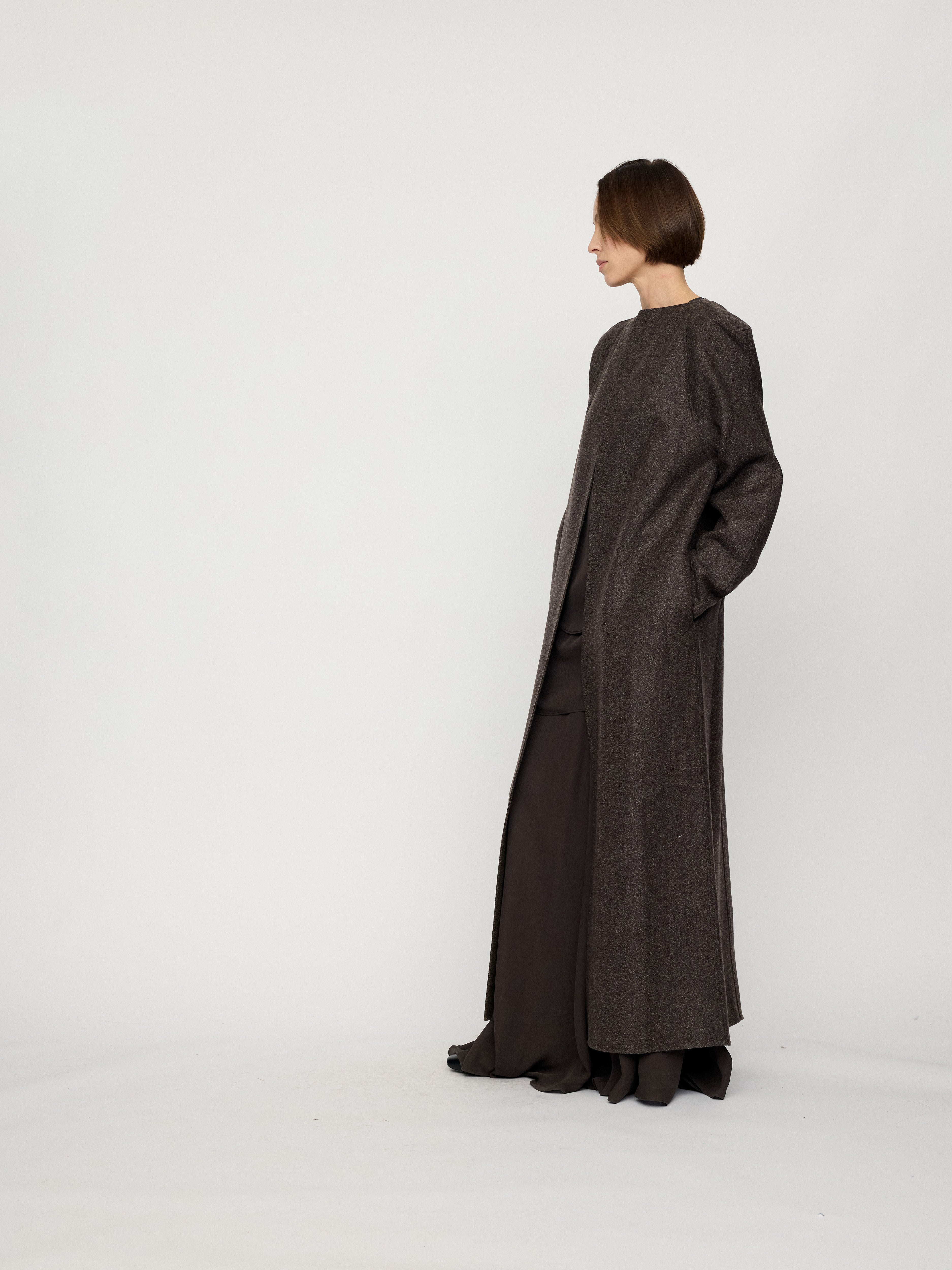 PREAW26 - BASALT PERIM COAT