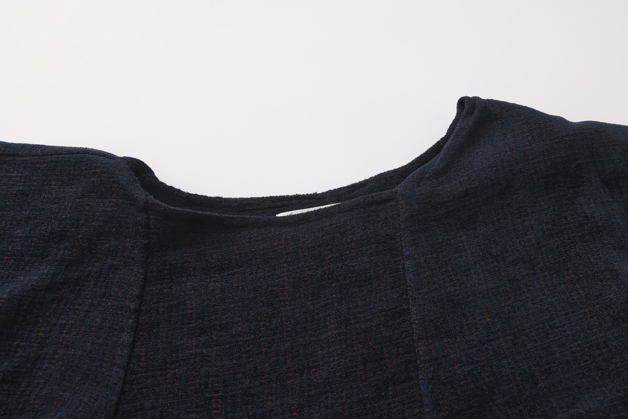 PREAW26 - ANDESITE JURA TOP
