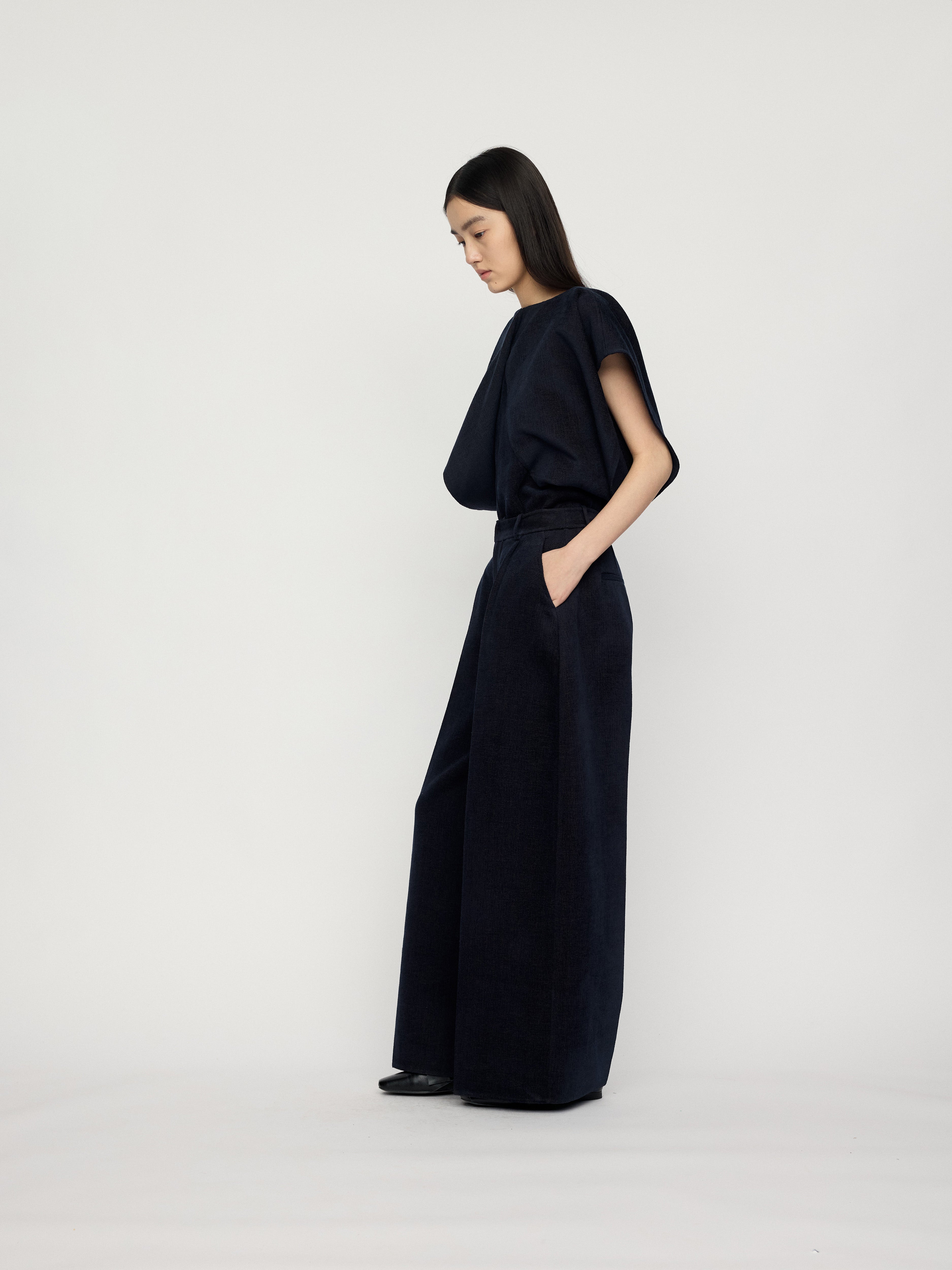 PREAW26 - ANDESITE ELEN PANTS