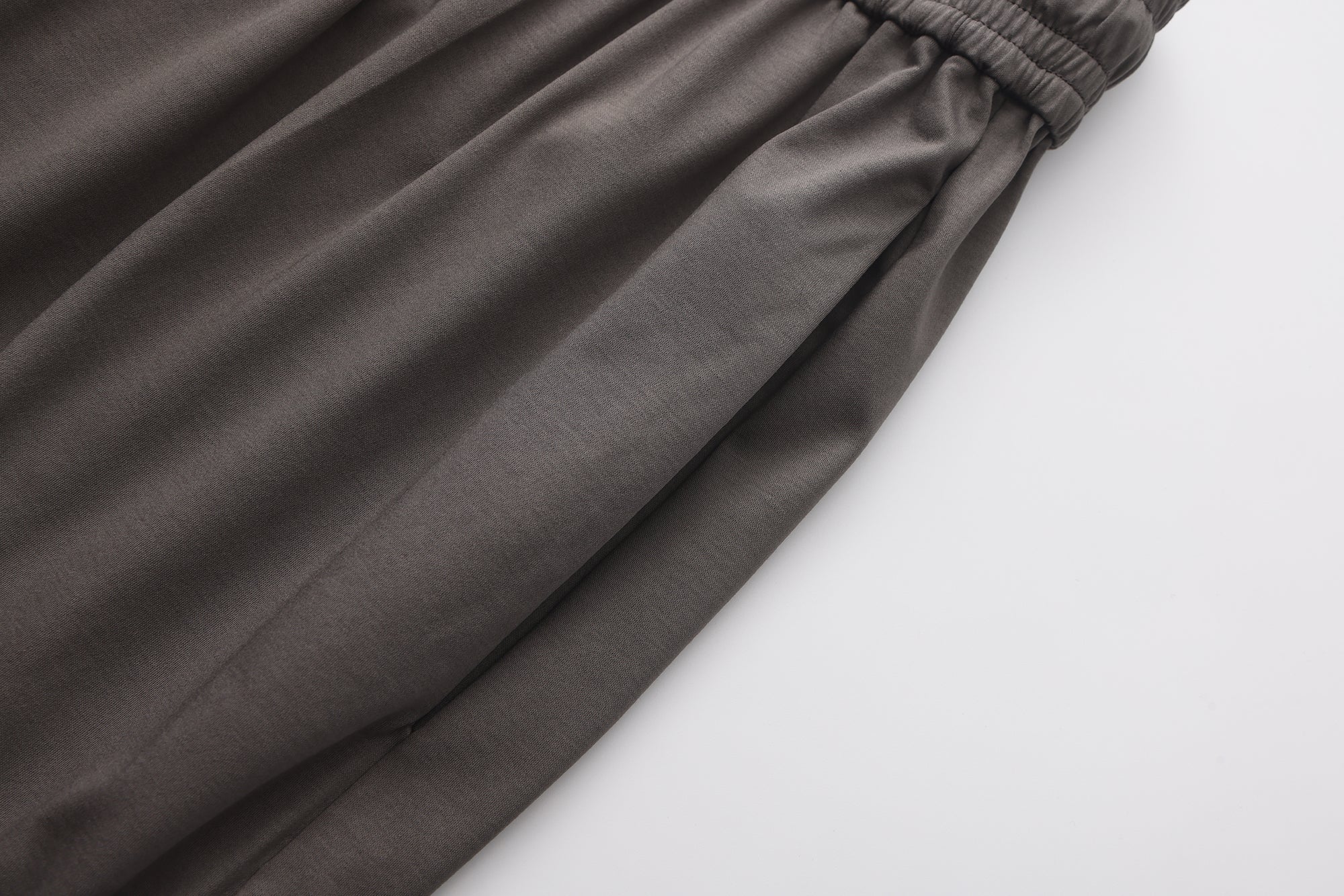 PREAW26 - COBBLE TARO PANTS
