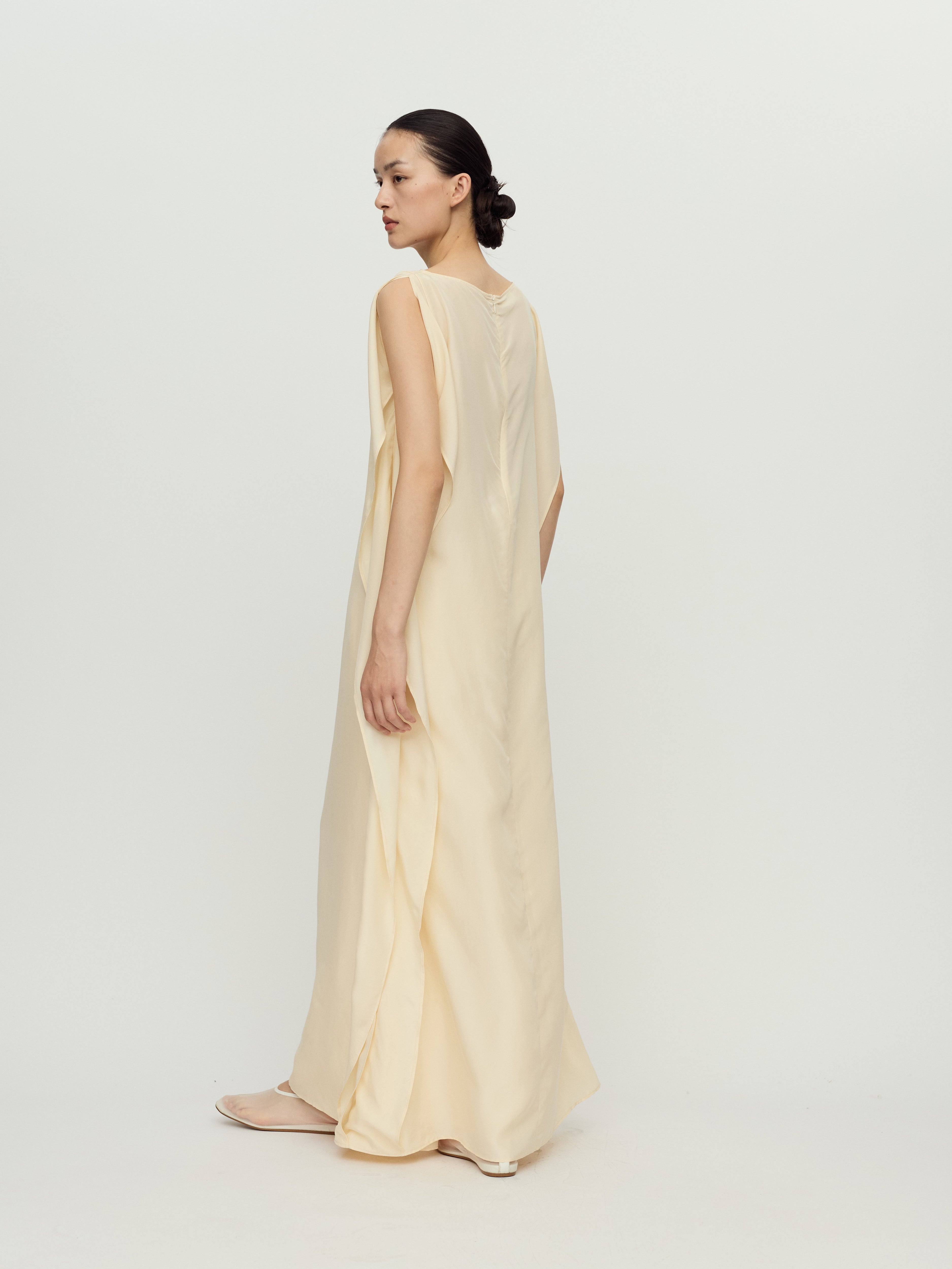 PRESS26 - DAWN SORA DRESS