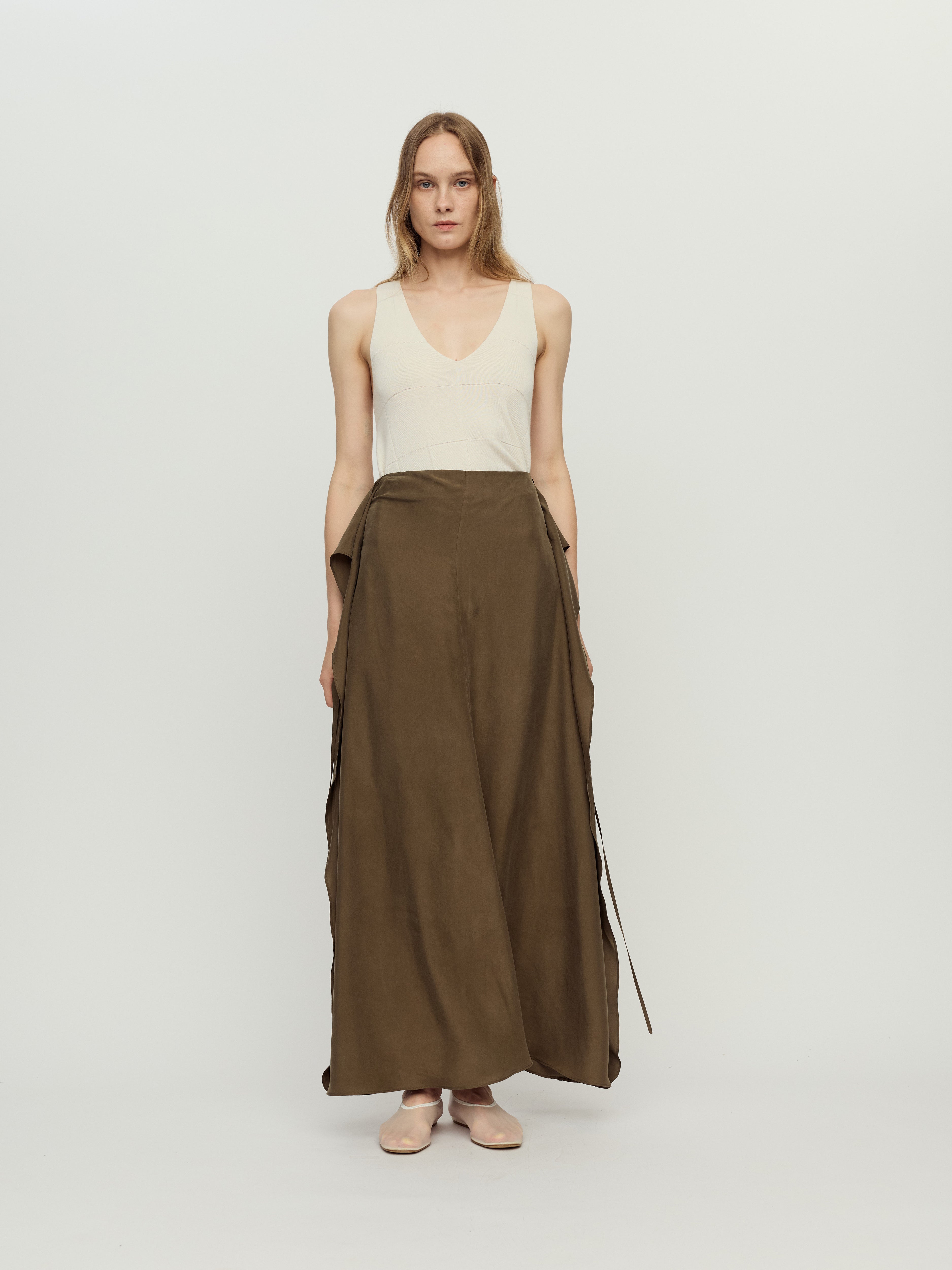 PRESS26 - OLIVE KORA SKIRT