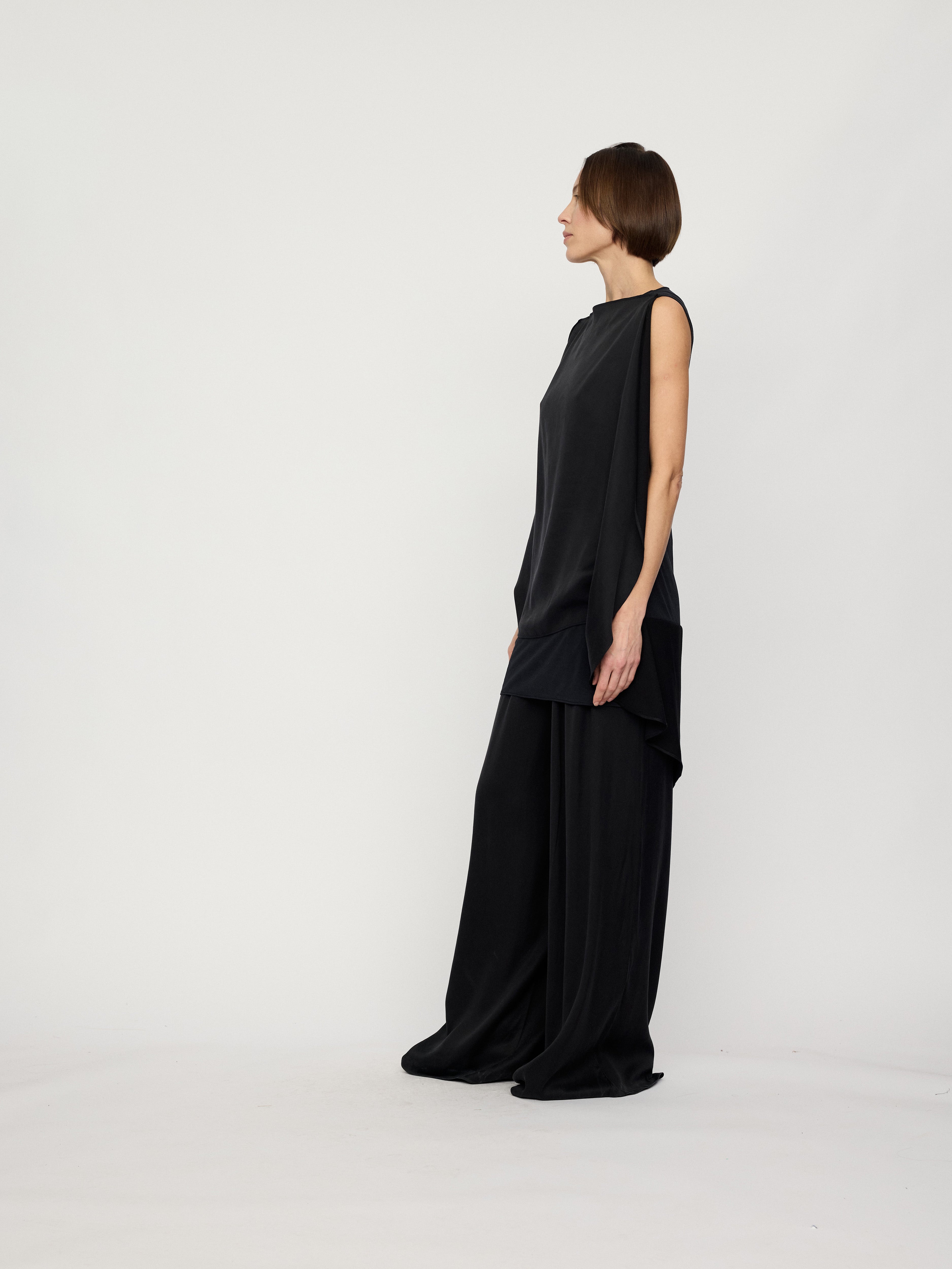 PREAW26 - OBSIDIAN IKRA TOP