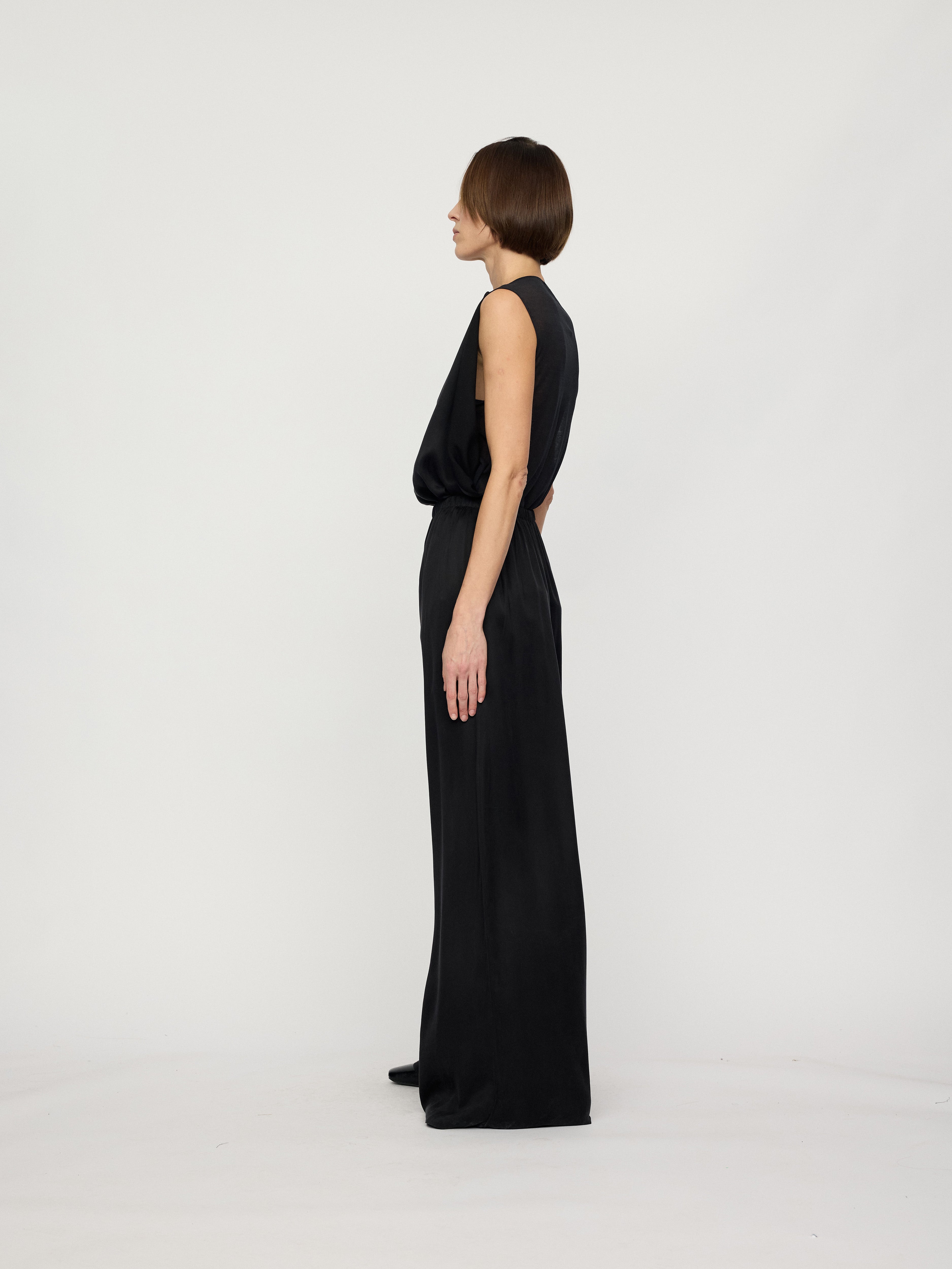 PREAW26 - OBSIDIAN LOUNGE TROUSERS