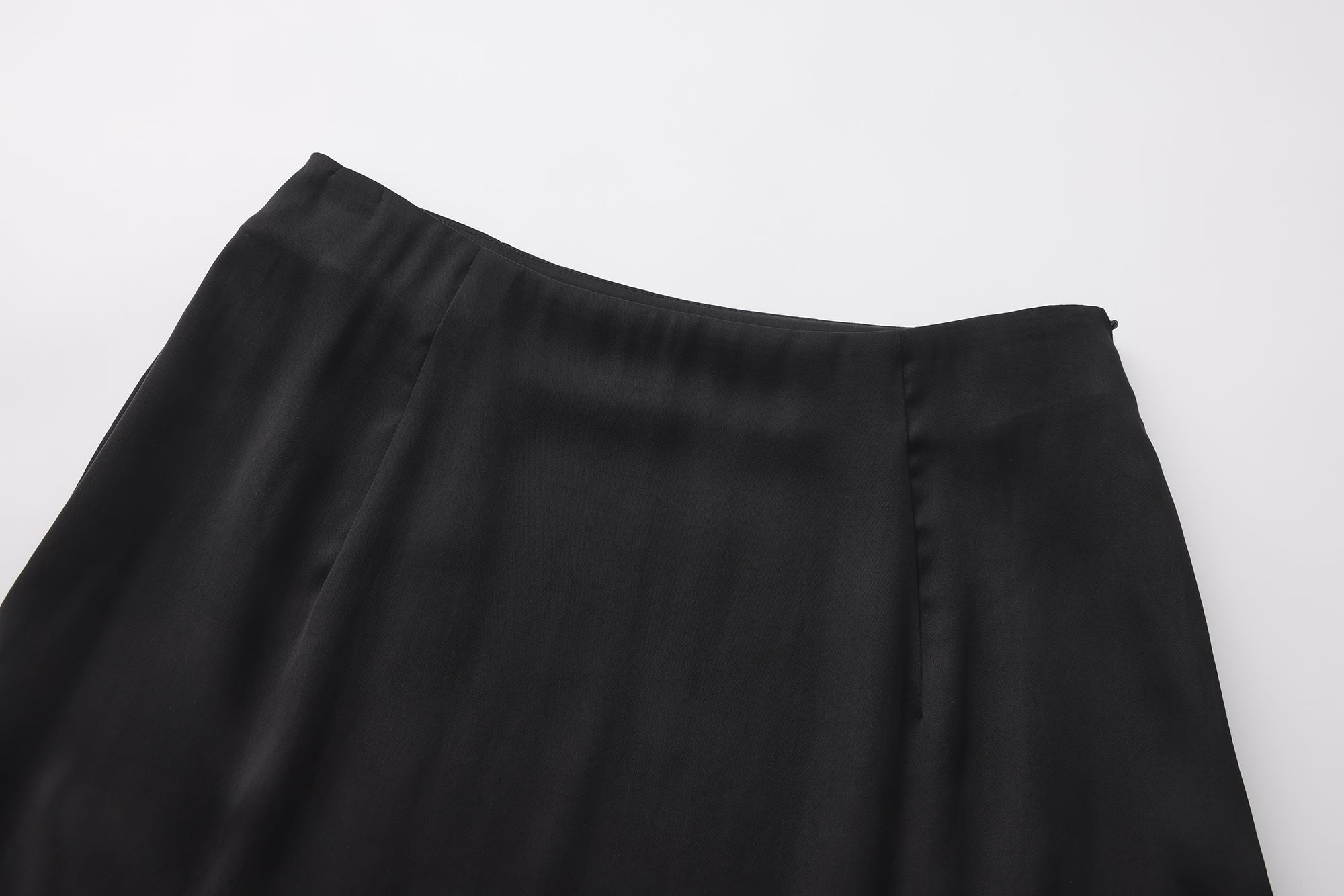 PREAW26 - OBSIDIAN NOSS SKIRT