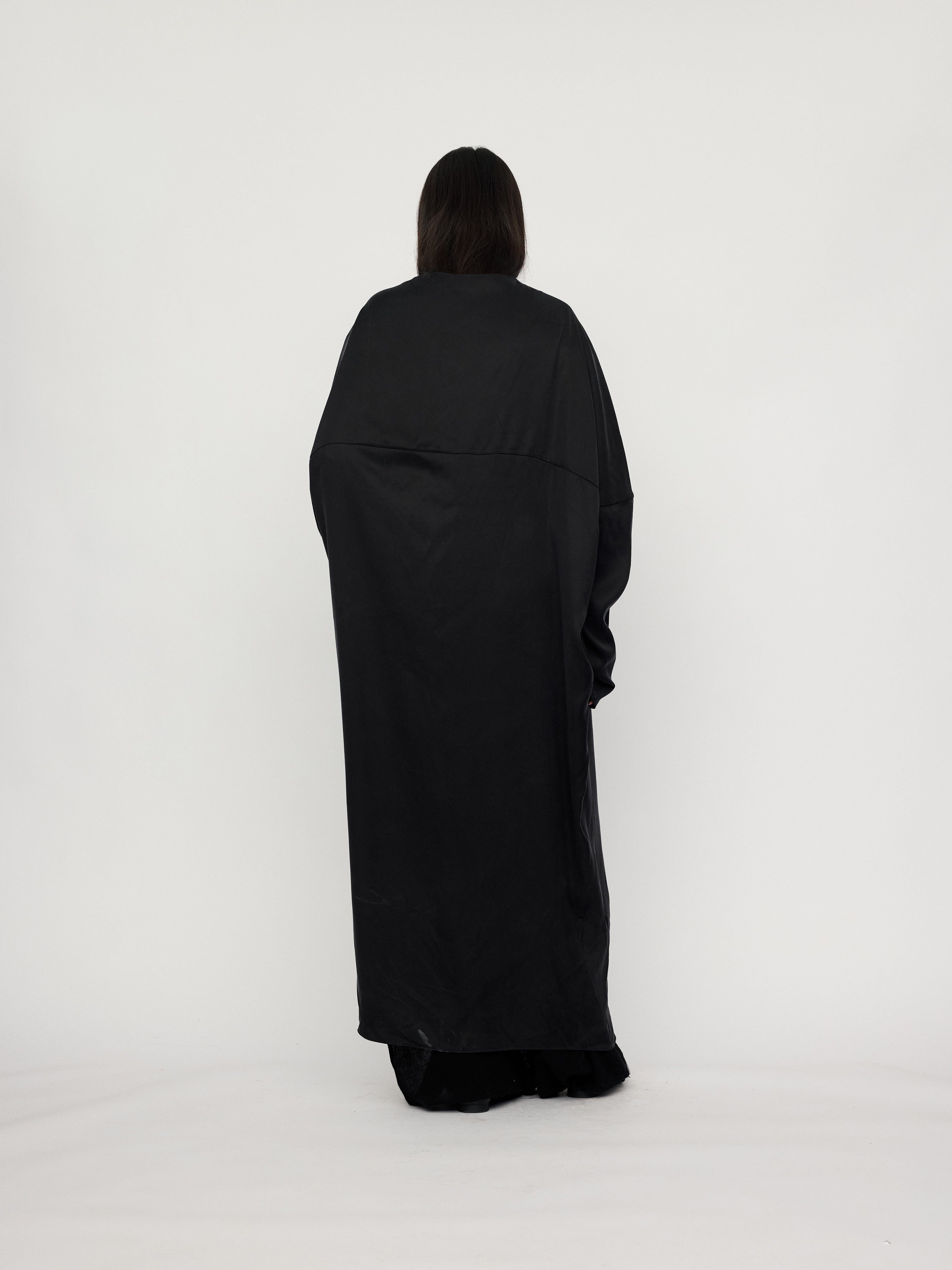 PREAW26 - OBSIDIAN SAVAI LONG JACKET