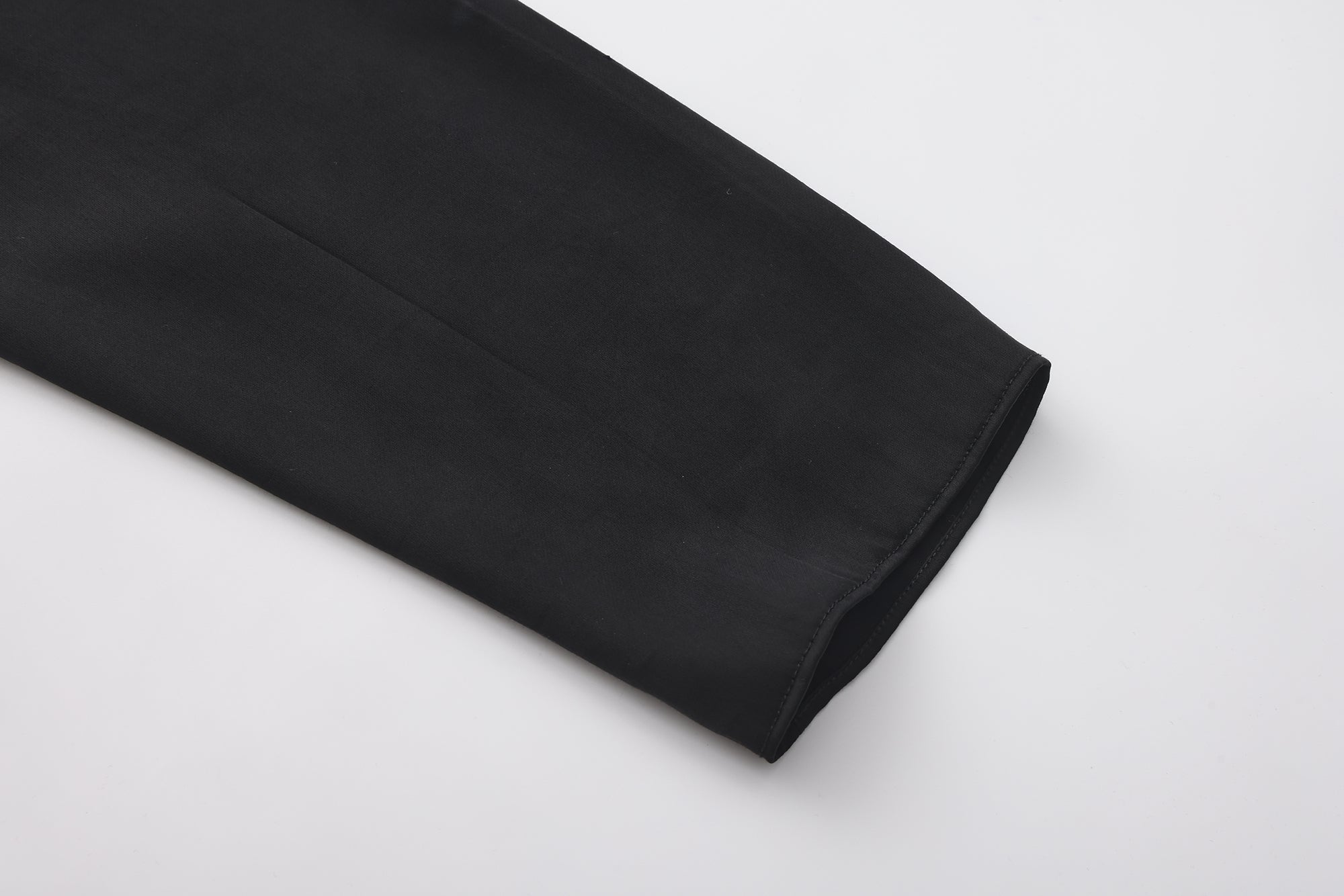 PREAW26 - OBSIDIAN SAVAI LONG JACKET