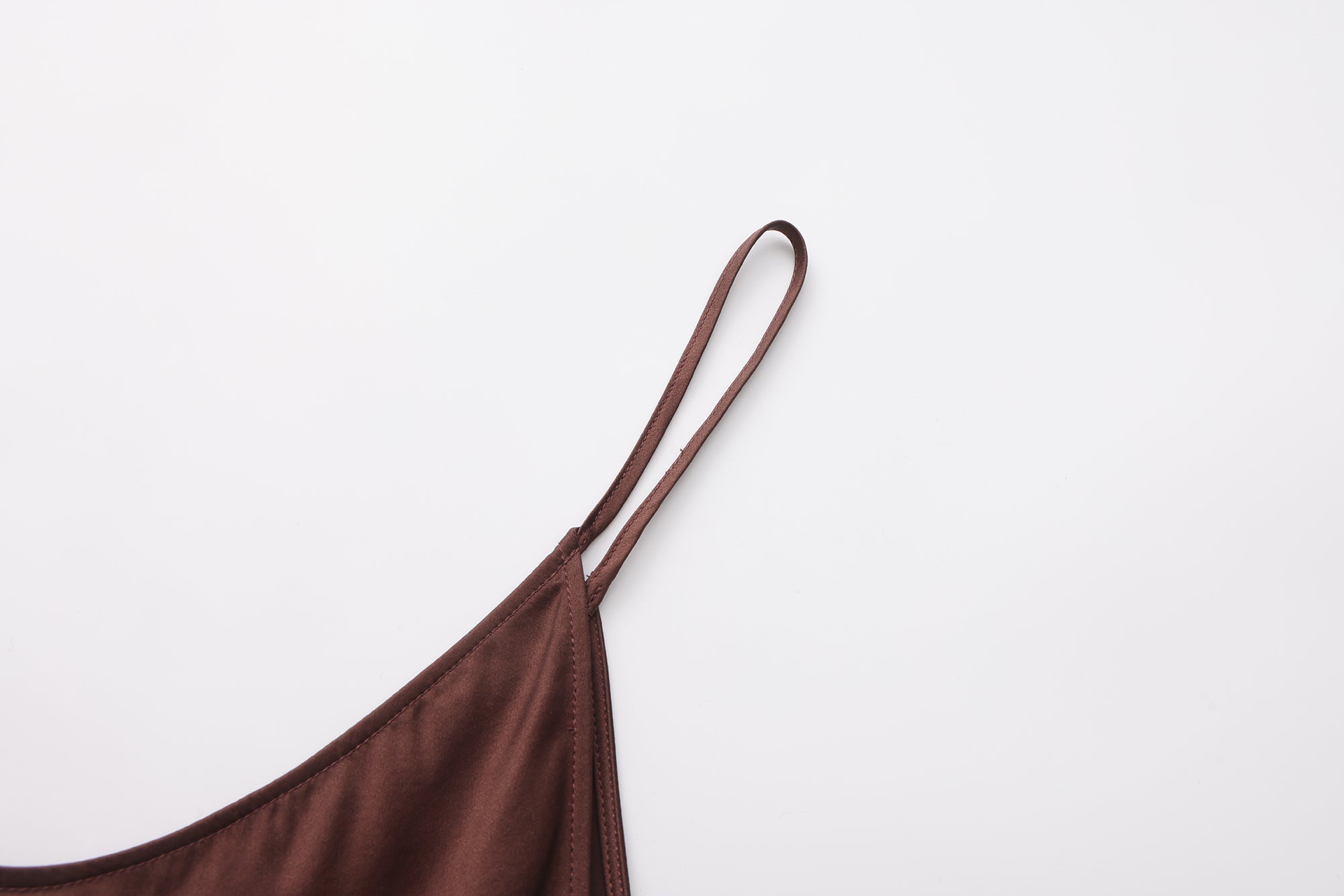 PRESS26 - SIENNA ONI SLIP TOP