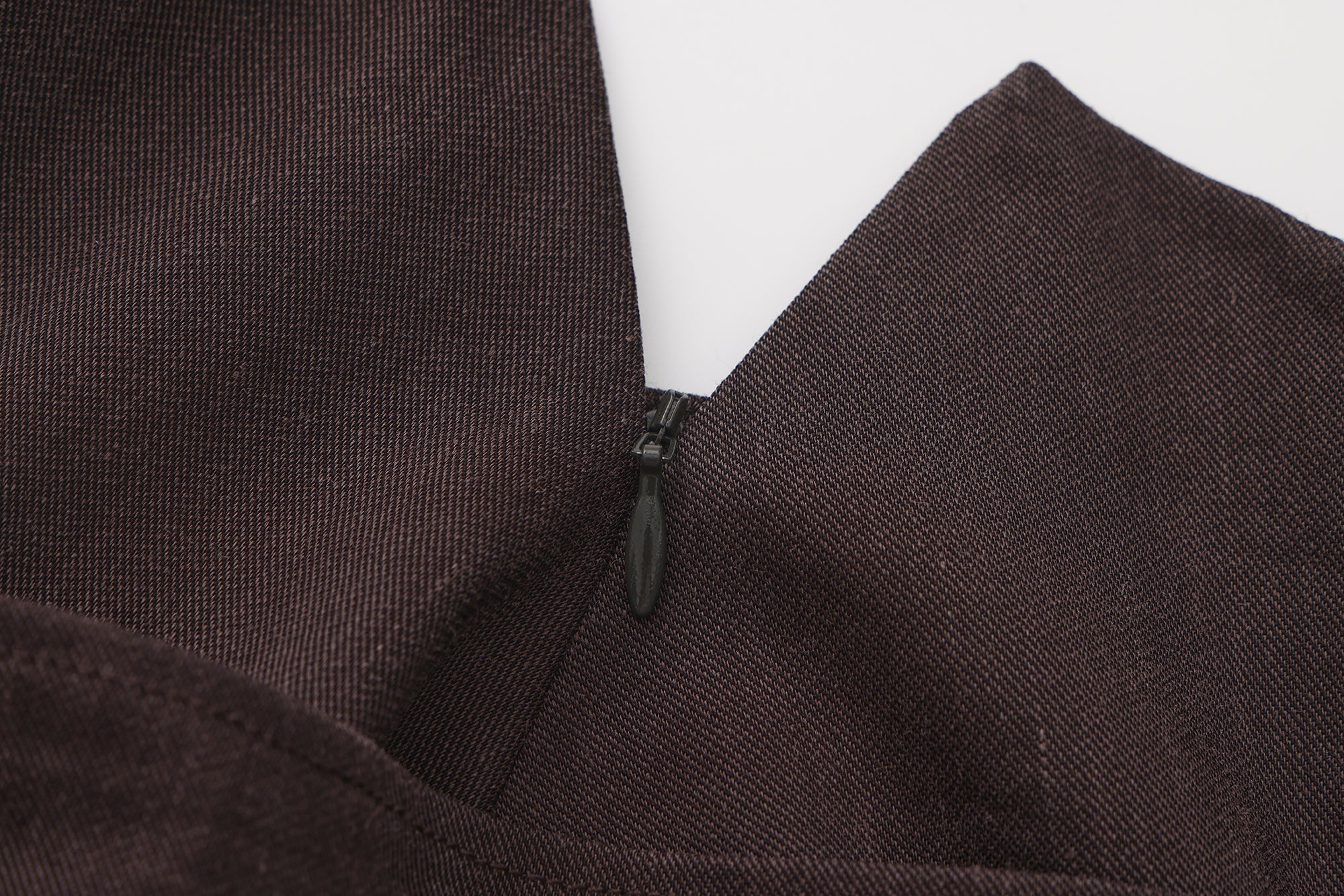 PRESS26 - EBONY LURO SKIRT