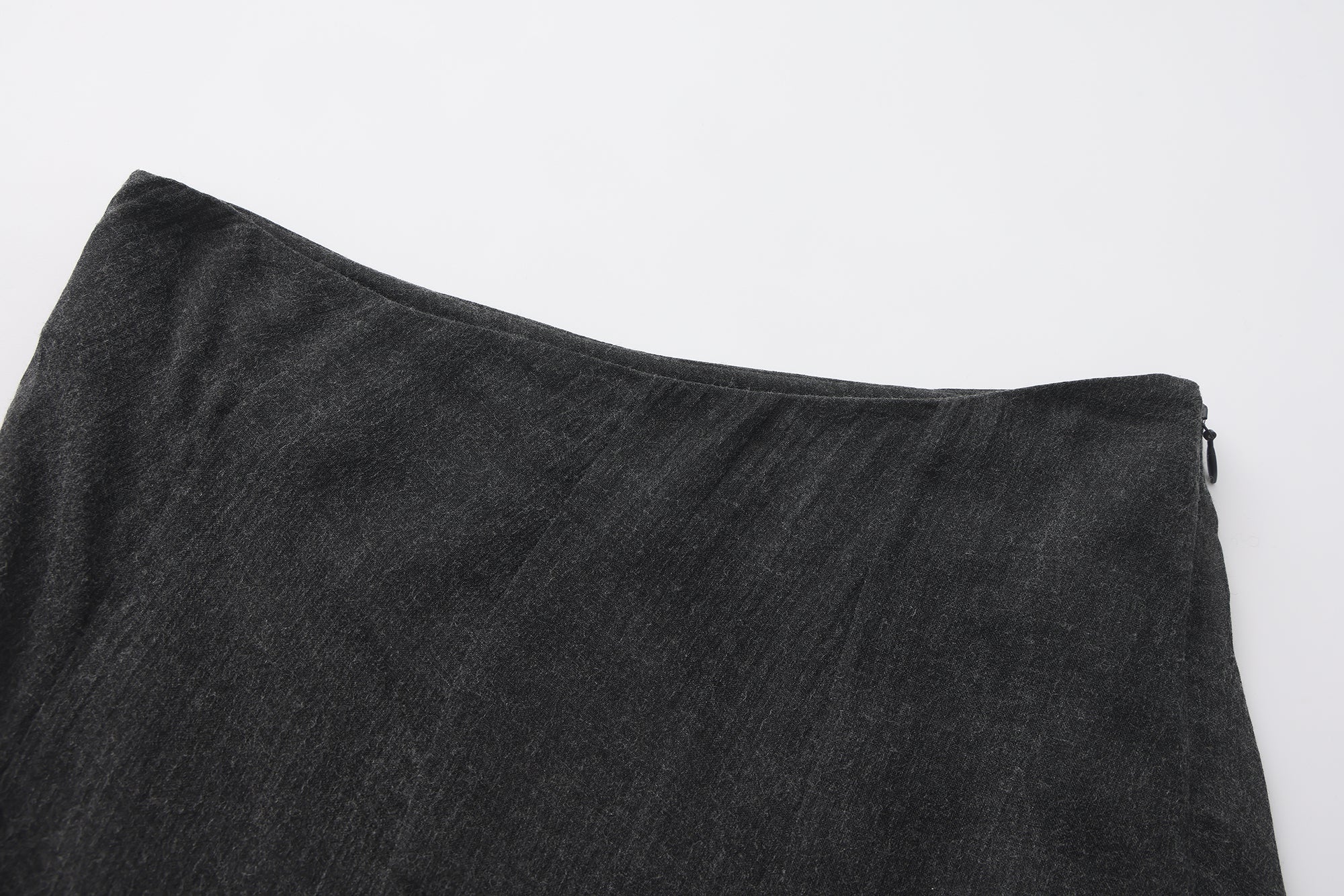 PREAW26 - CHROMITE AERIS SKIRT