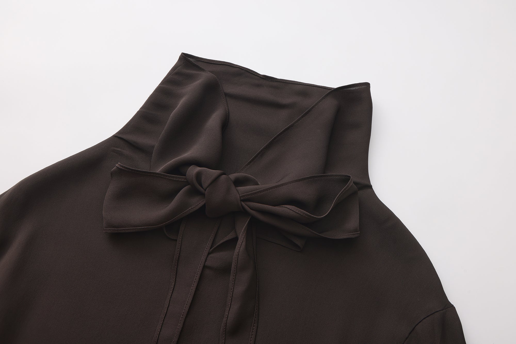 PREAW26 - SUEVITE CHIOS TOP
