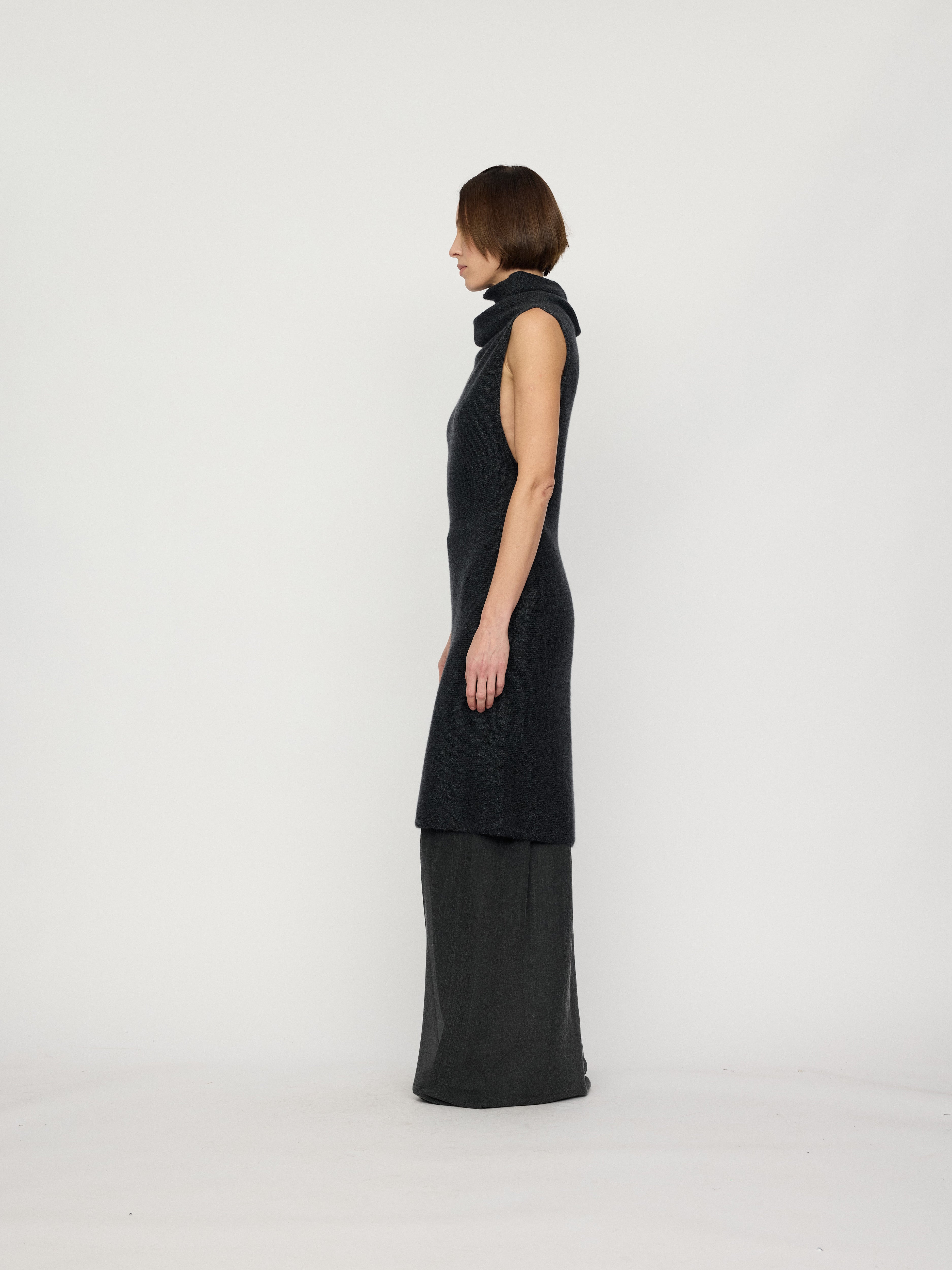 PREAW26 - LAVA BLACK ORINA TOP