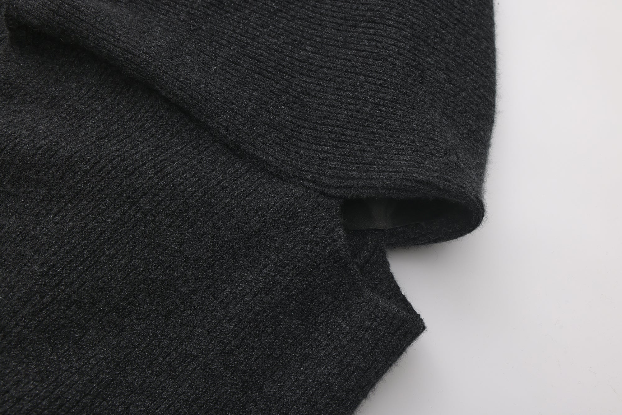 PREAW26 - LAVA BLACK SIFNO JACKET