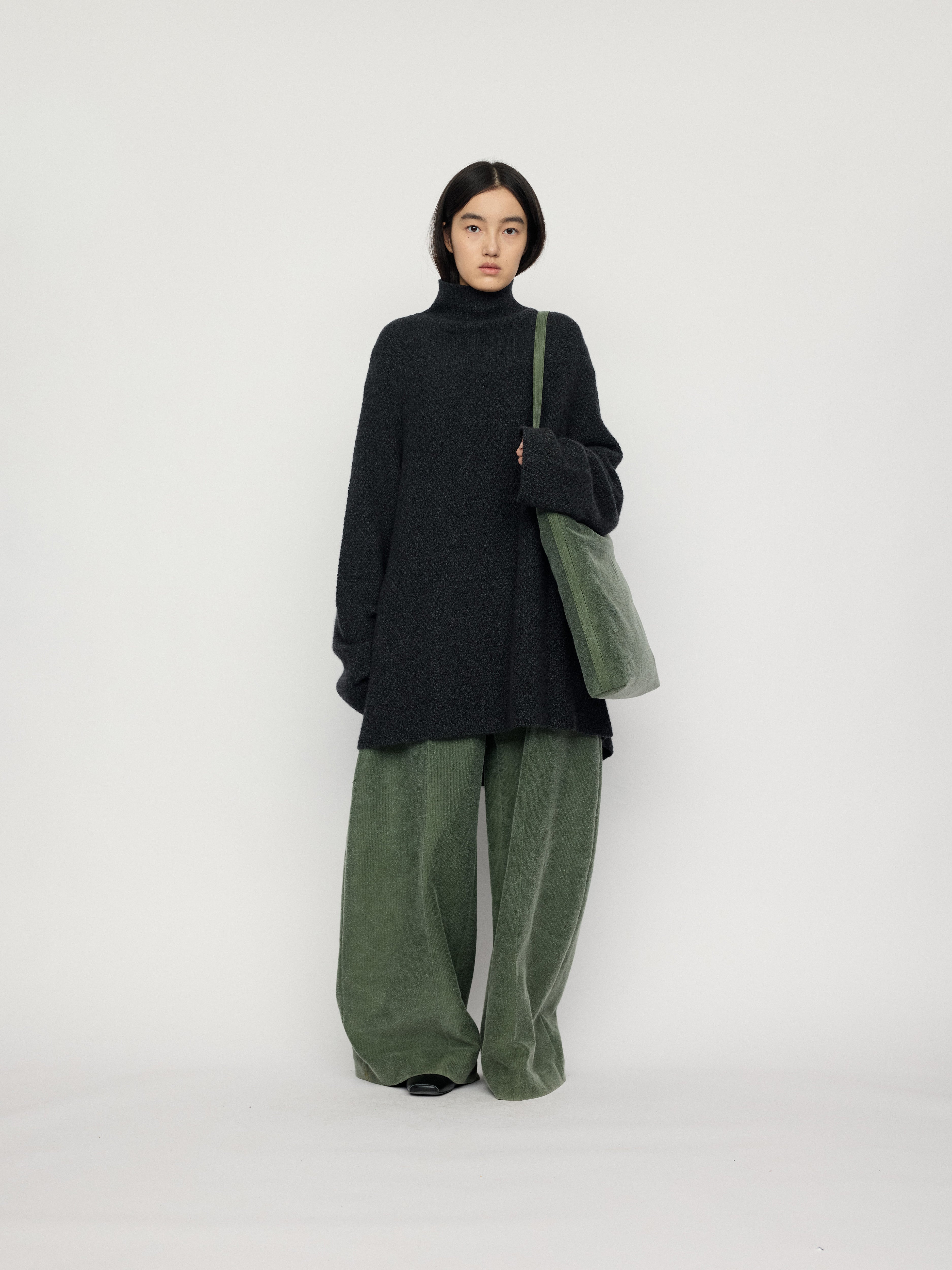 PREAW26 - EPIDOTE ARTIST BAG