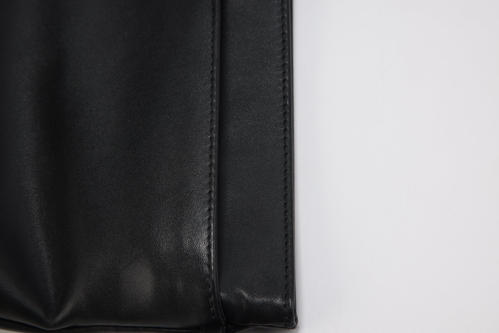 PREAW26 - BLACK LAMU BAG