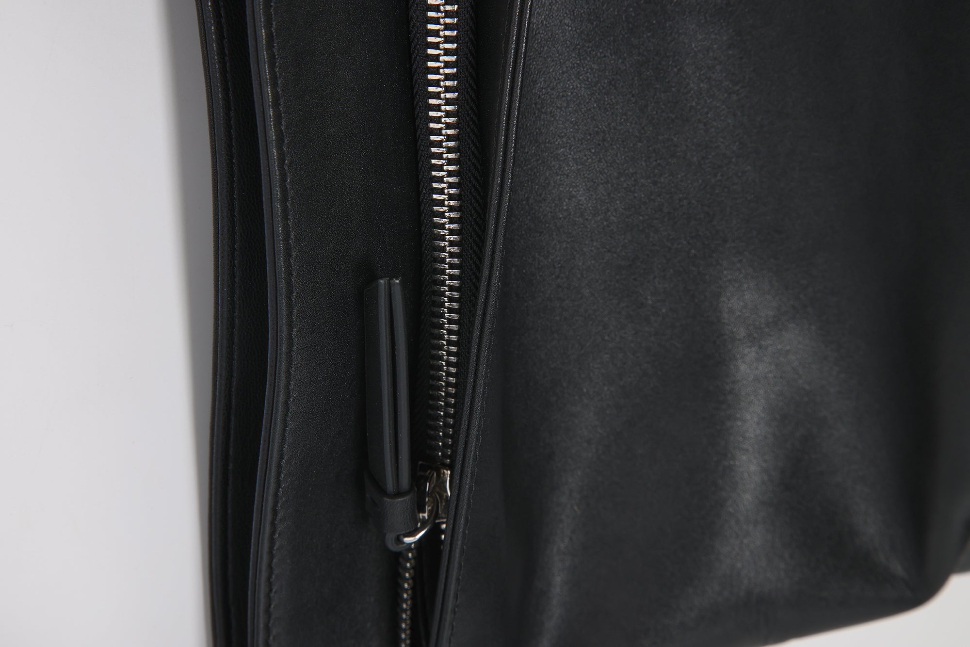 PREAW26 - BLACK LAMU BAG