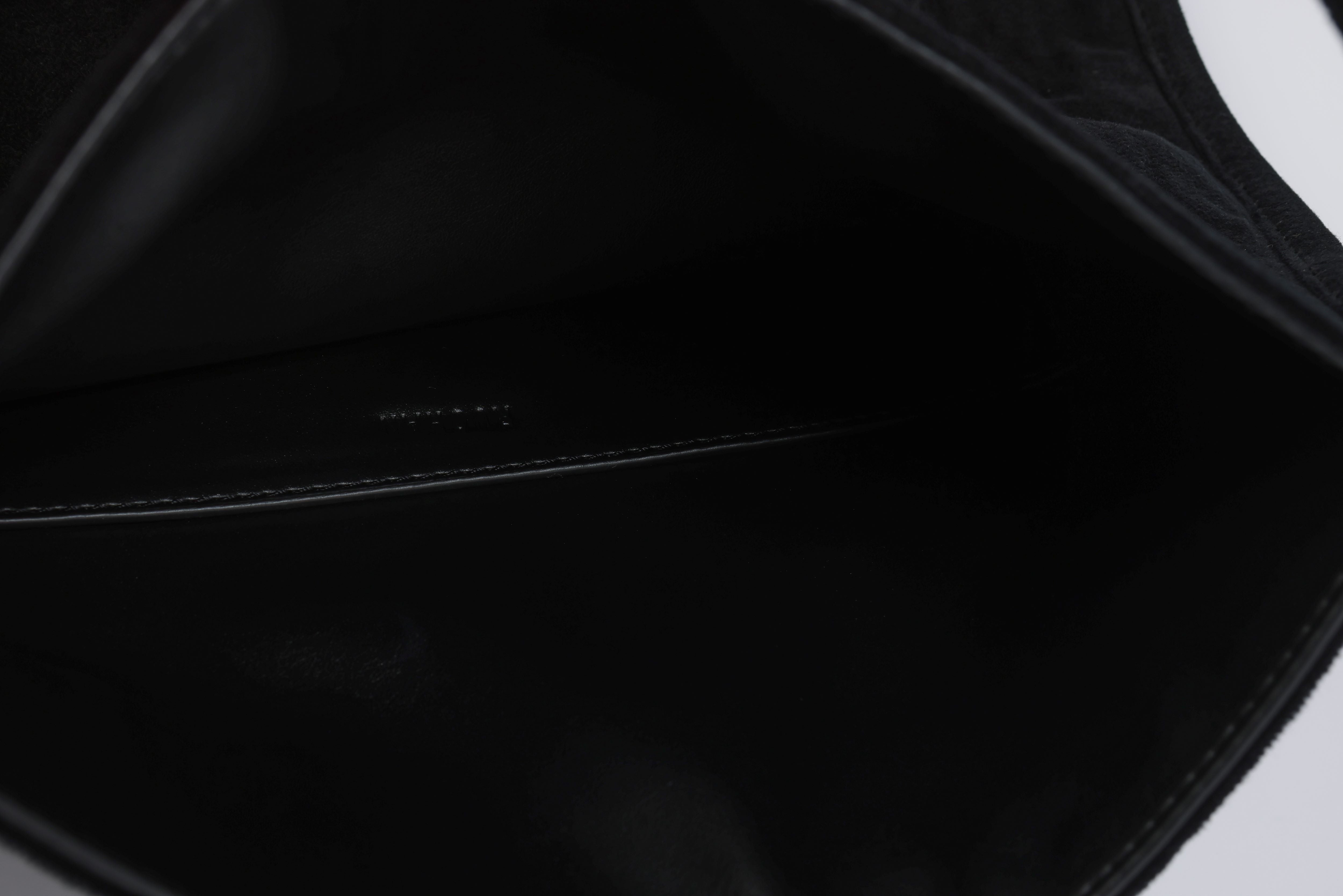 PRESS26 - BASALT ARTIST BAG