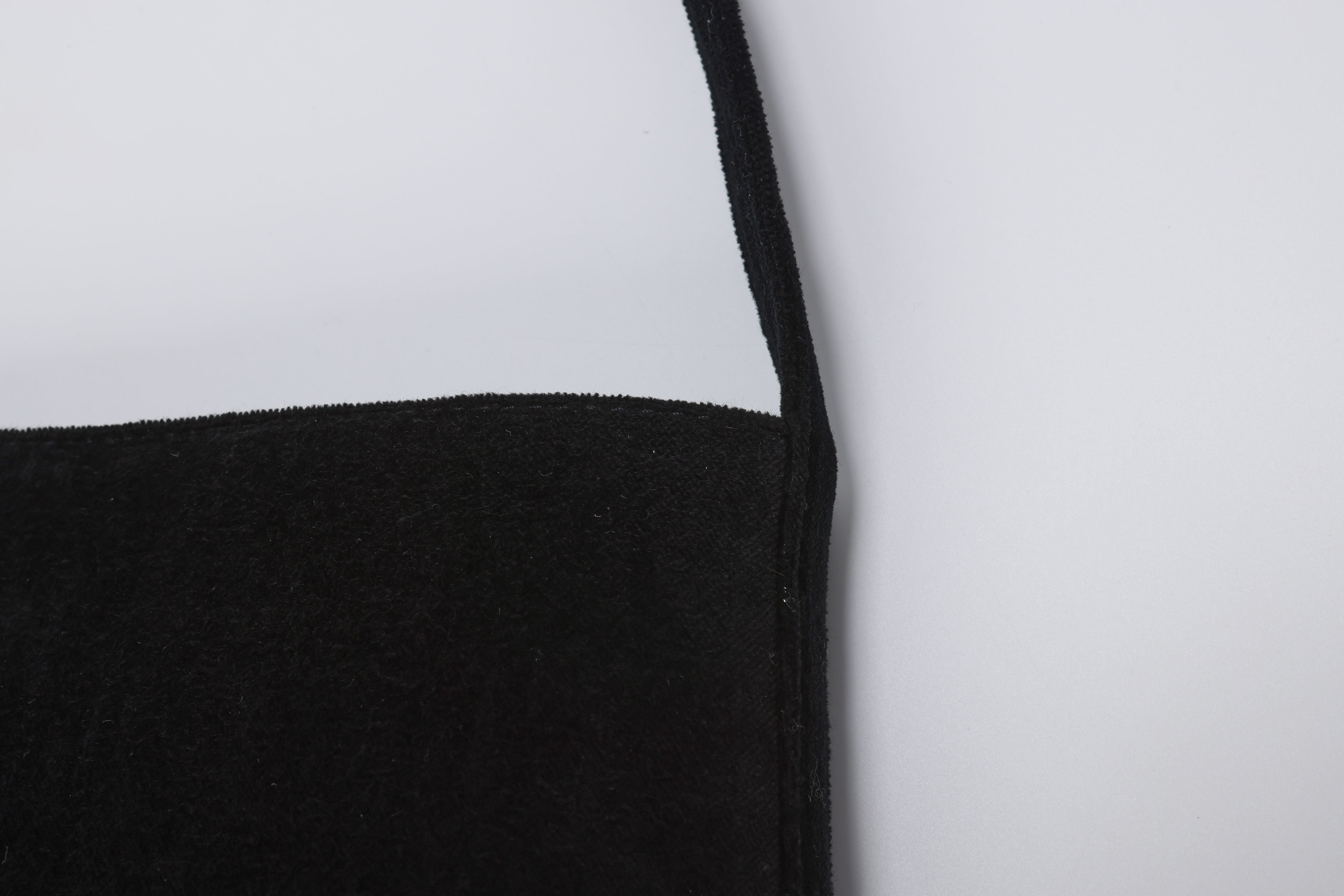 PRESS26 - BASALT ARTIST BAG