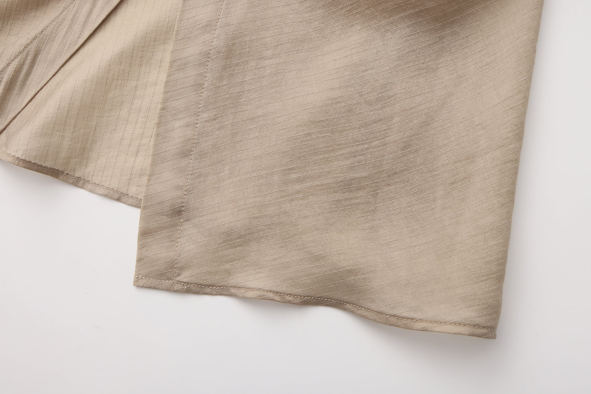 SS26 - AMBER AMIR BUTTON-UP BLOUSE