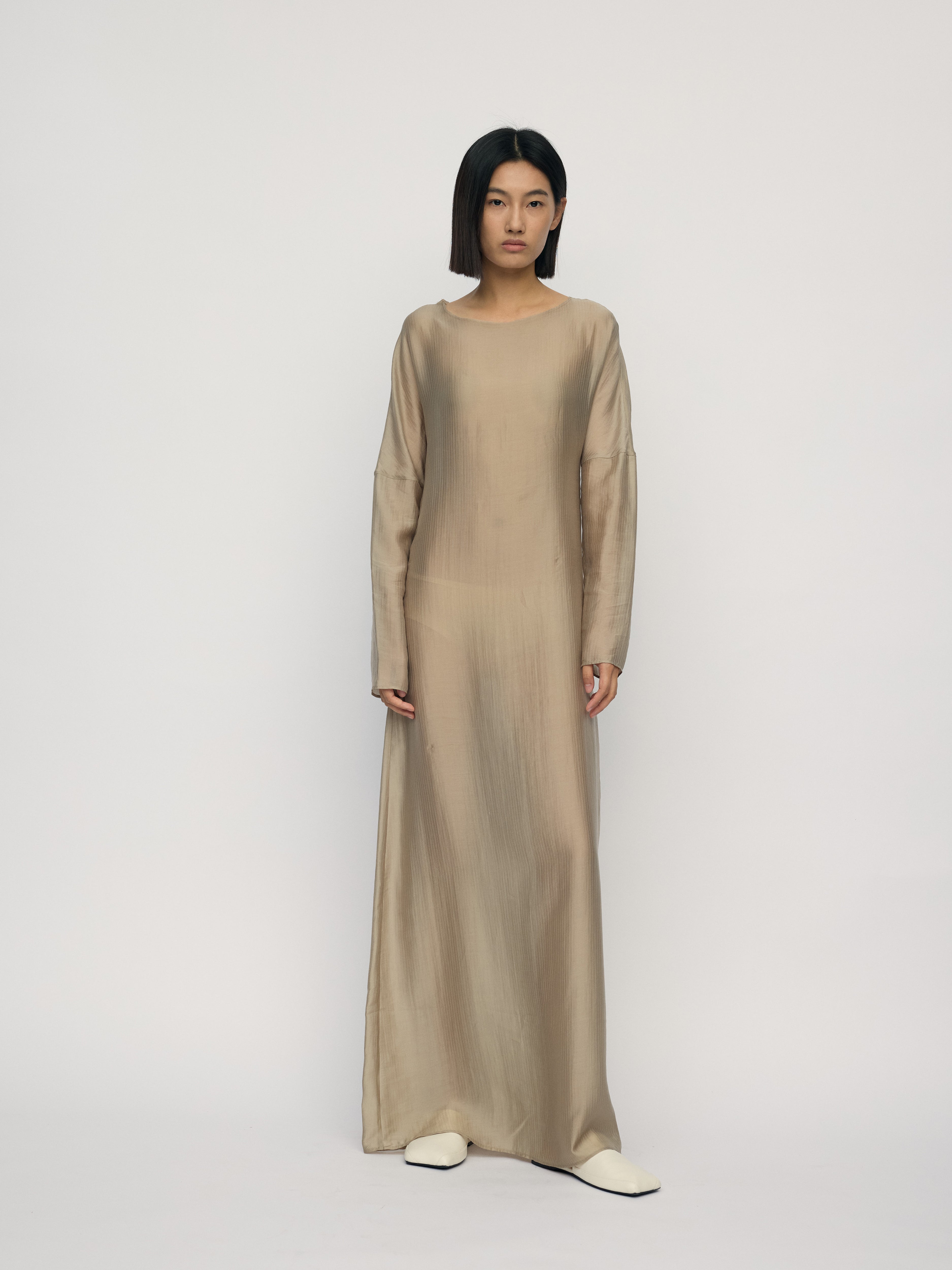 SS26 - AMBER LOFE DRESS